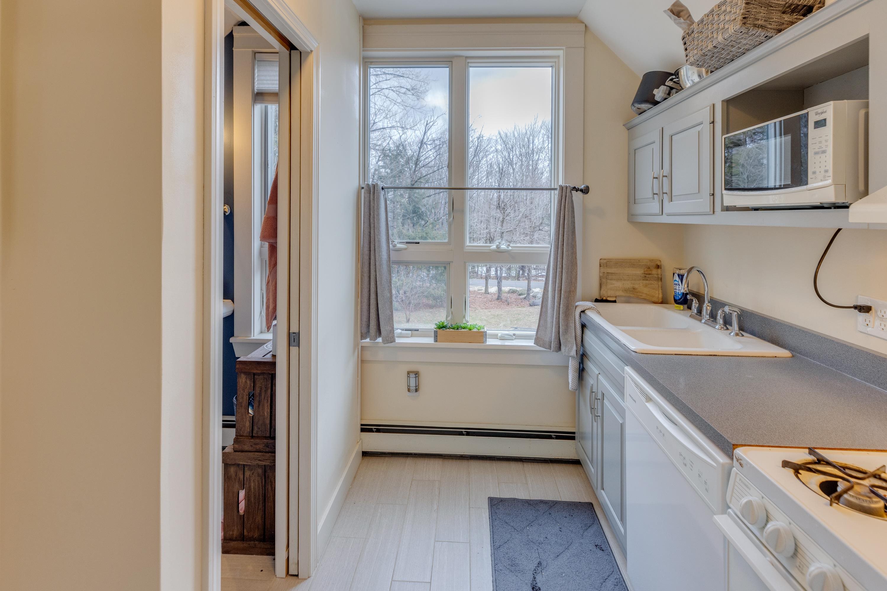 47 Puckerbrush Rd, Campton, NH 03223