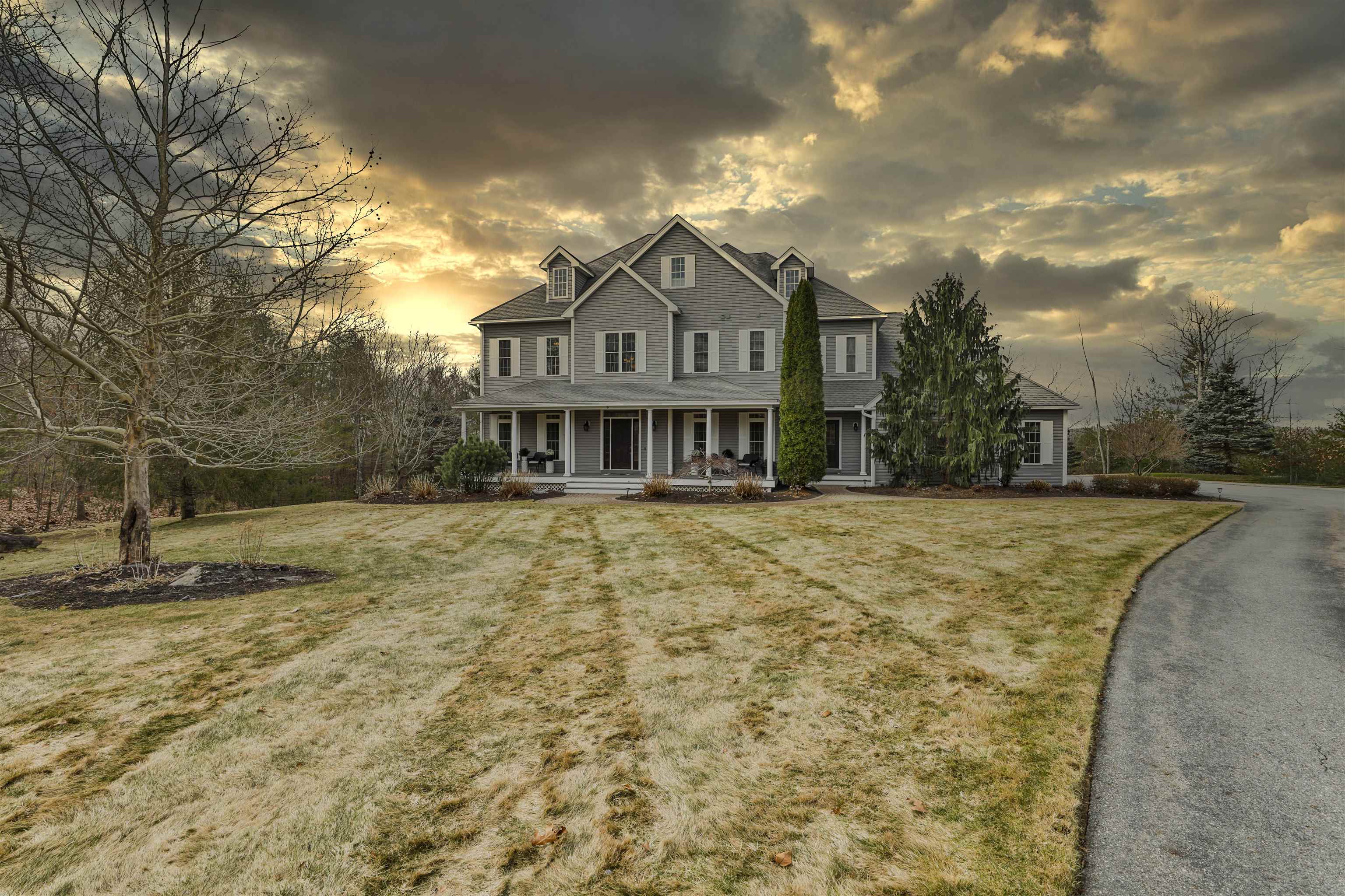 9 Louis Dr, Brookline, NH 03033