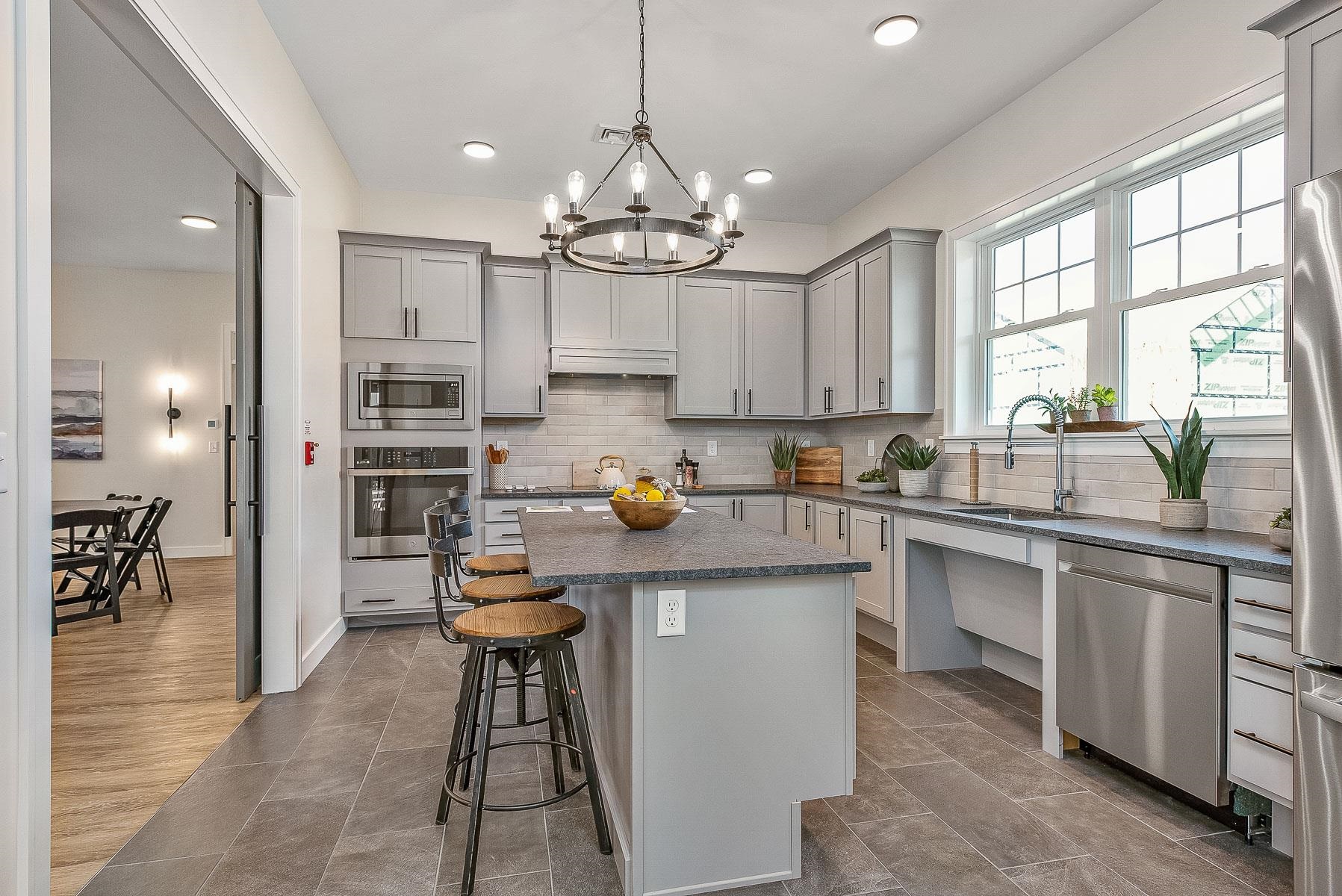 41 The Cliffs At Evergreen Evergreen Dr, Auburn, NH 03032