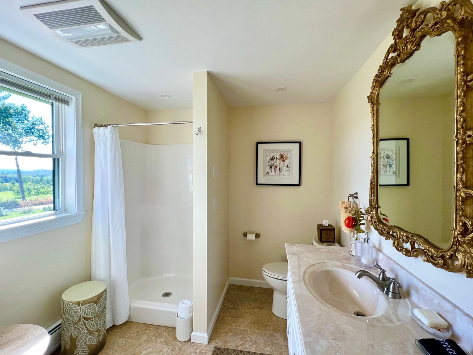 152 Evans Rd, Barnstead, NH 03218