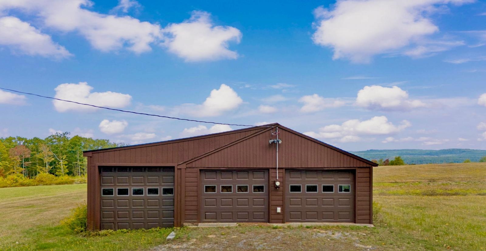 152 Evans Rd, Barnstead, NH 03218