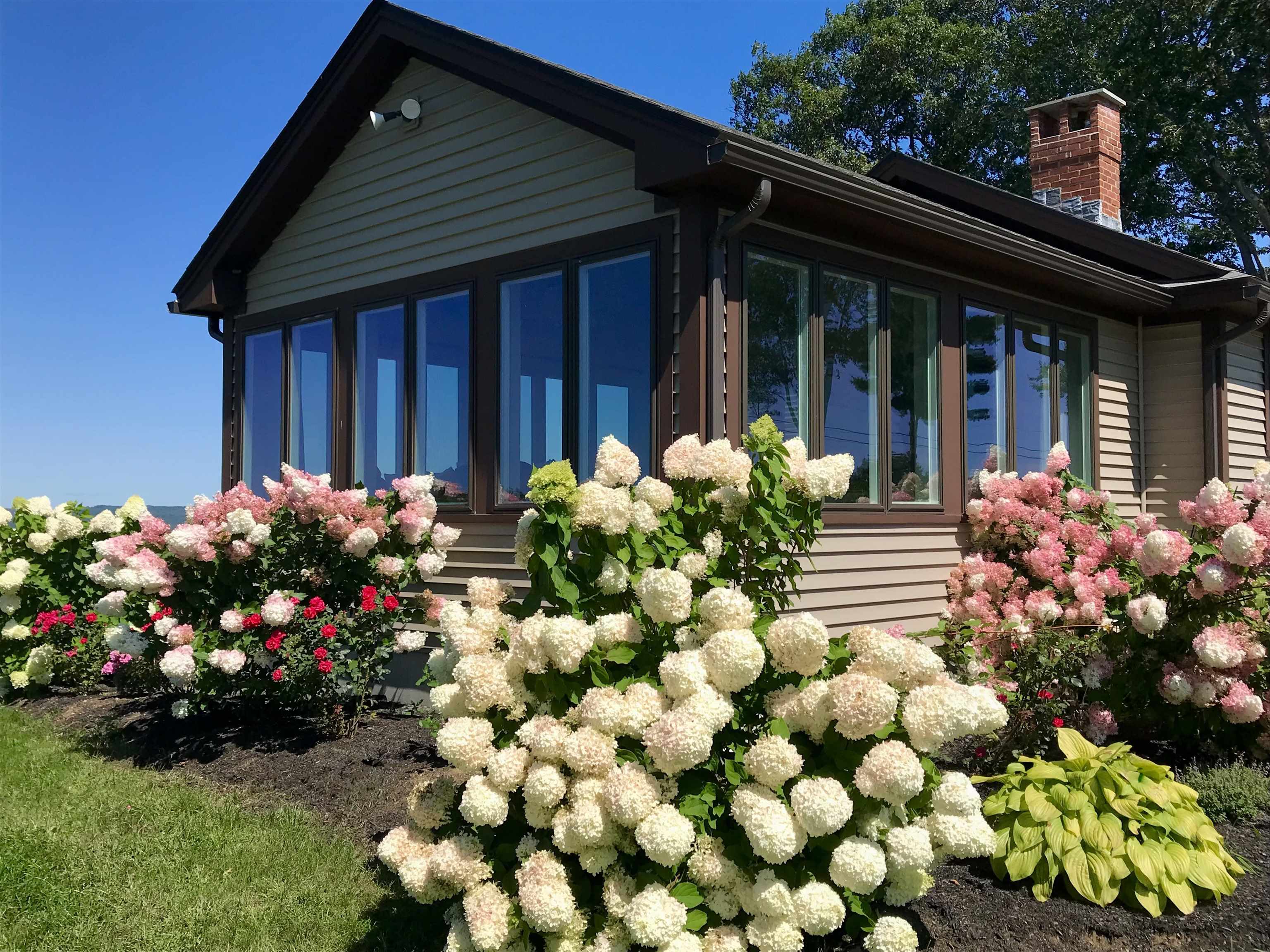 152 Evans Rd, Barnstead, NH 03218