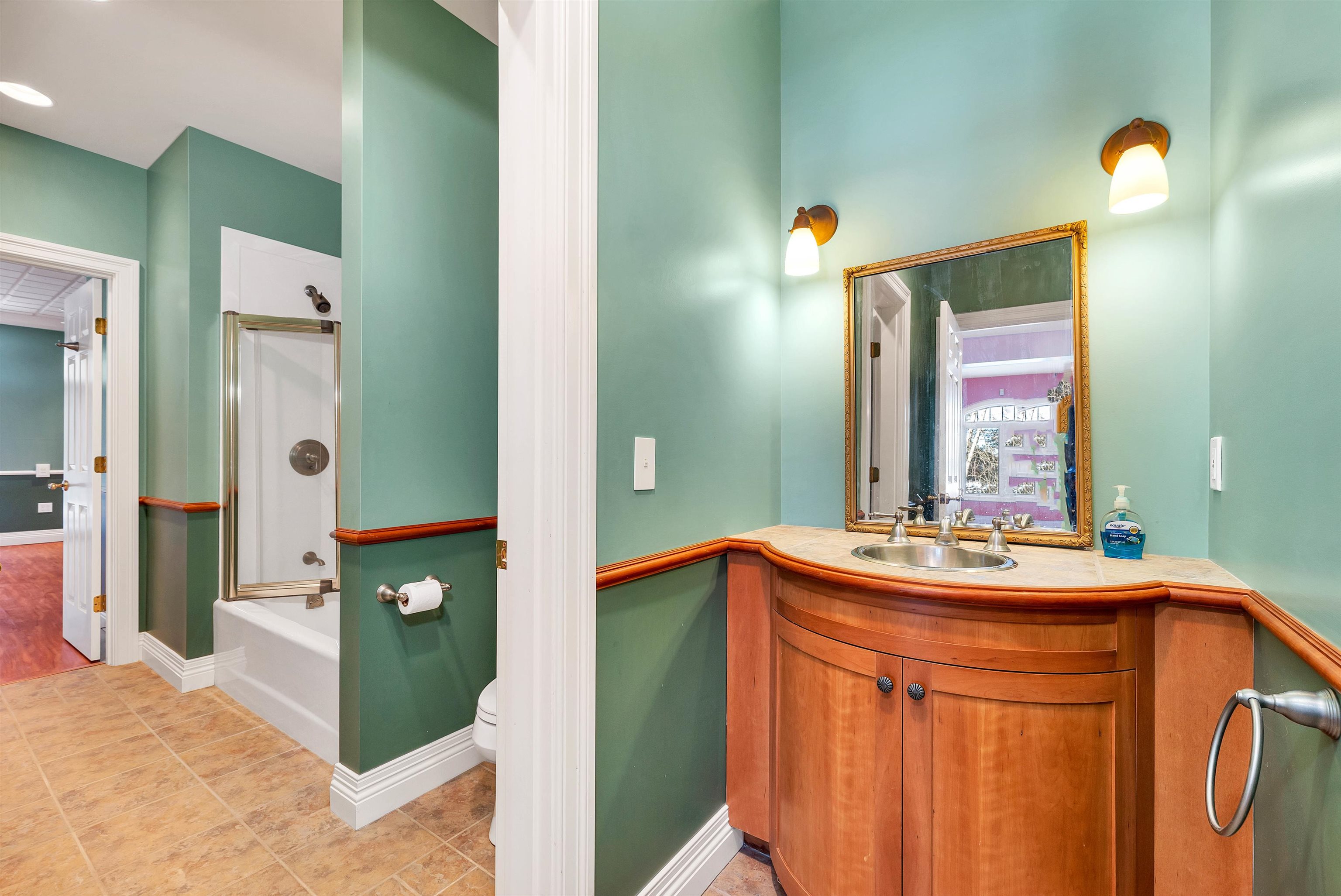 Accessible Full Bathroom