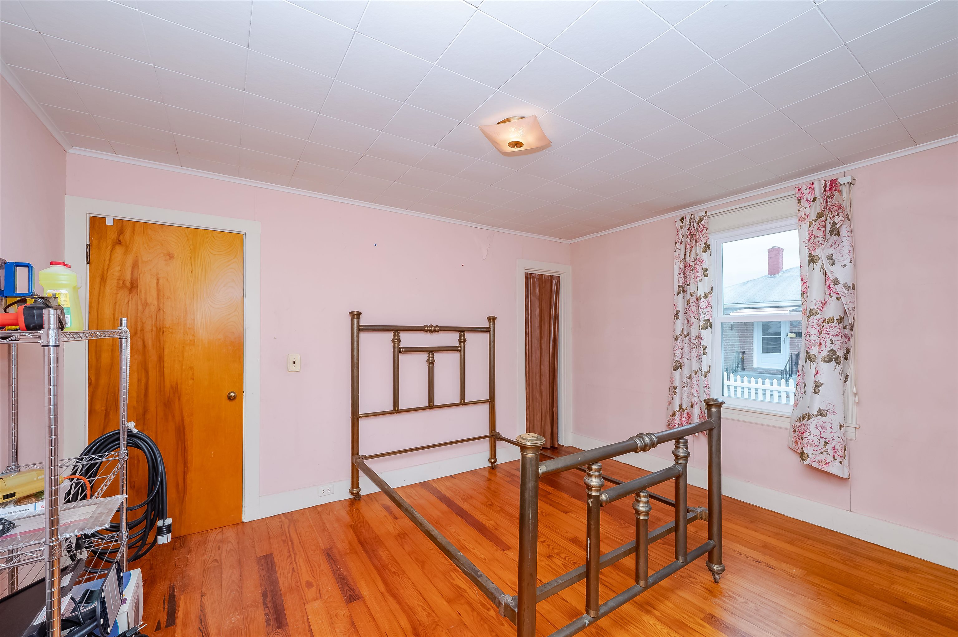 7 Morin St, Dover, NH 03820