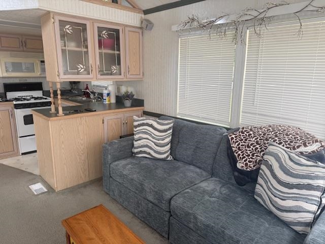 194 Buckley Rd, Weare, NH 03281