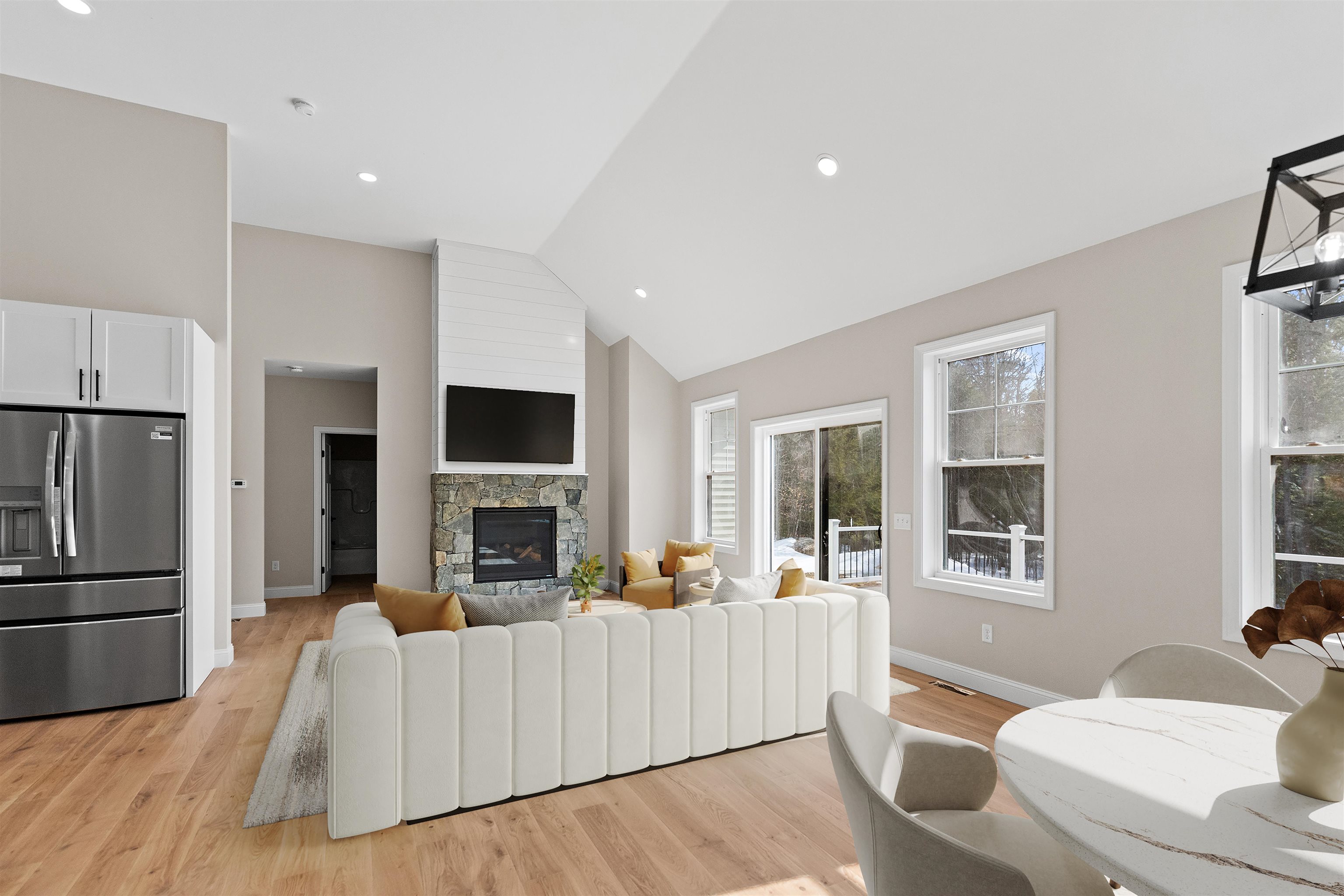 80 Hatch Corner Rd, Meredith, NH 03253