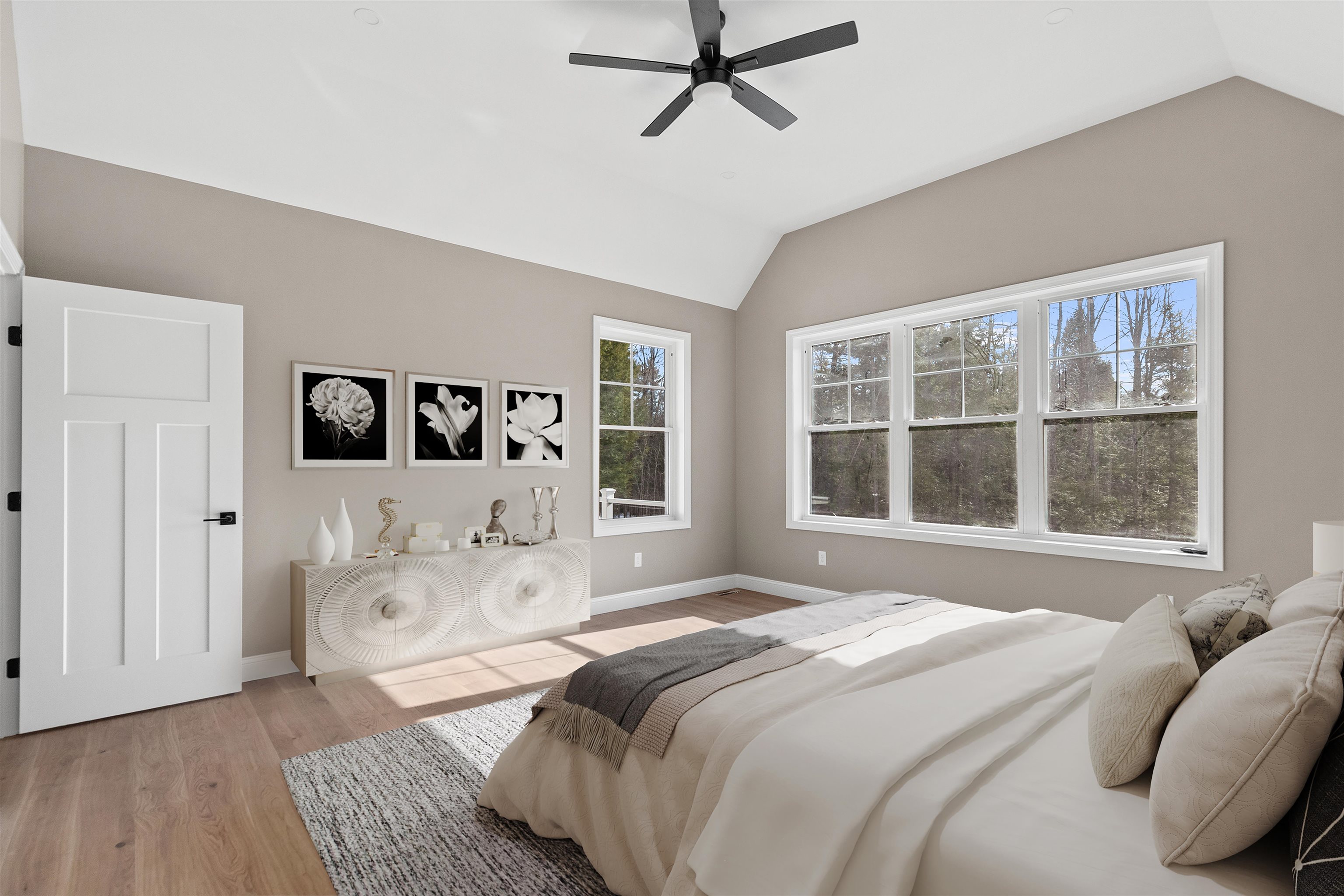 80 Hatch Corner Rd, Meredith, NH 03253