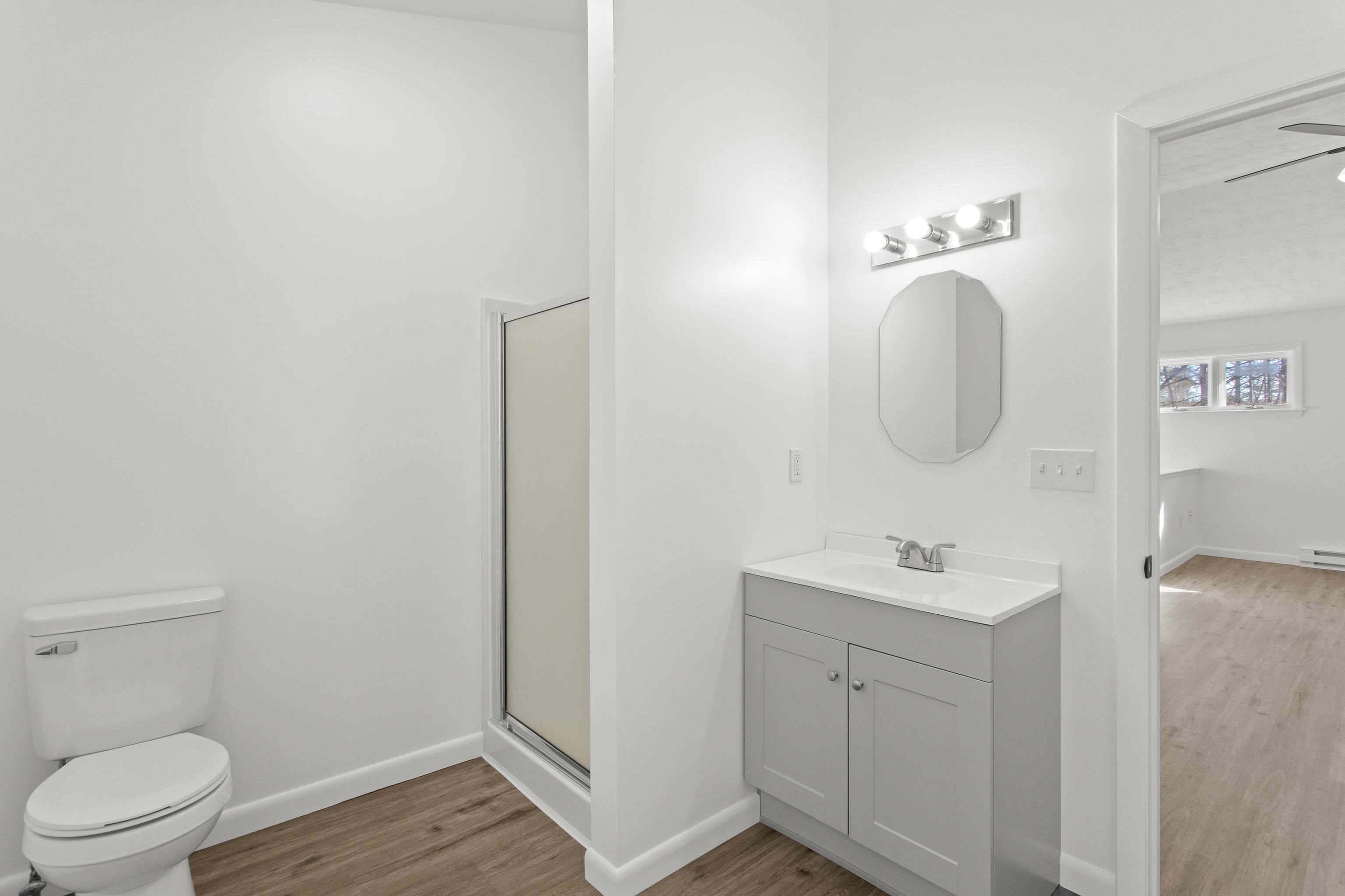 120 Hooksett Turnpike Rd, Concord, NH 03301