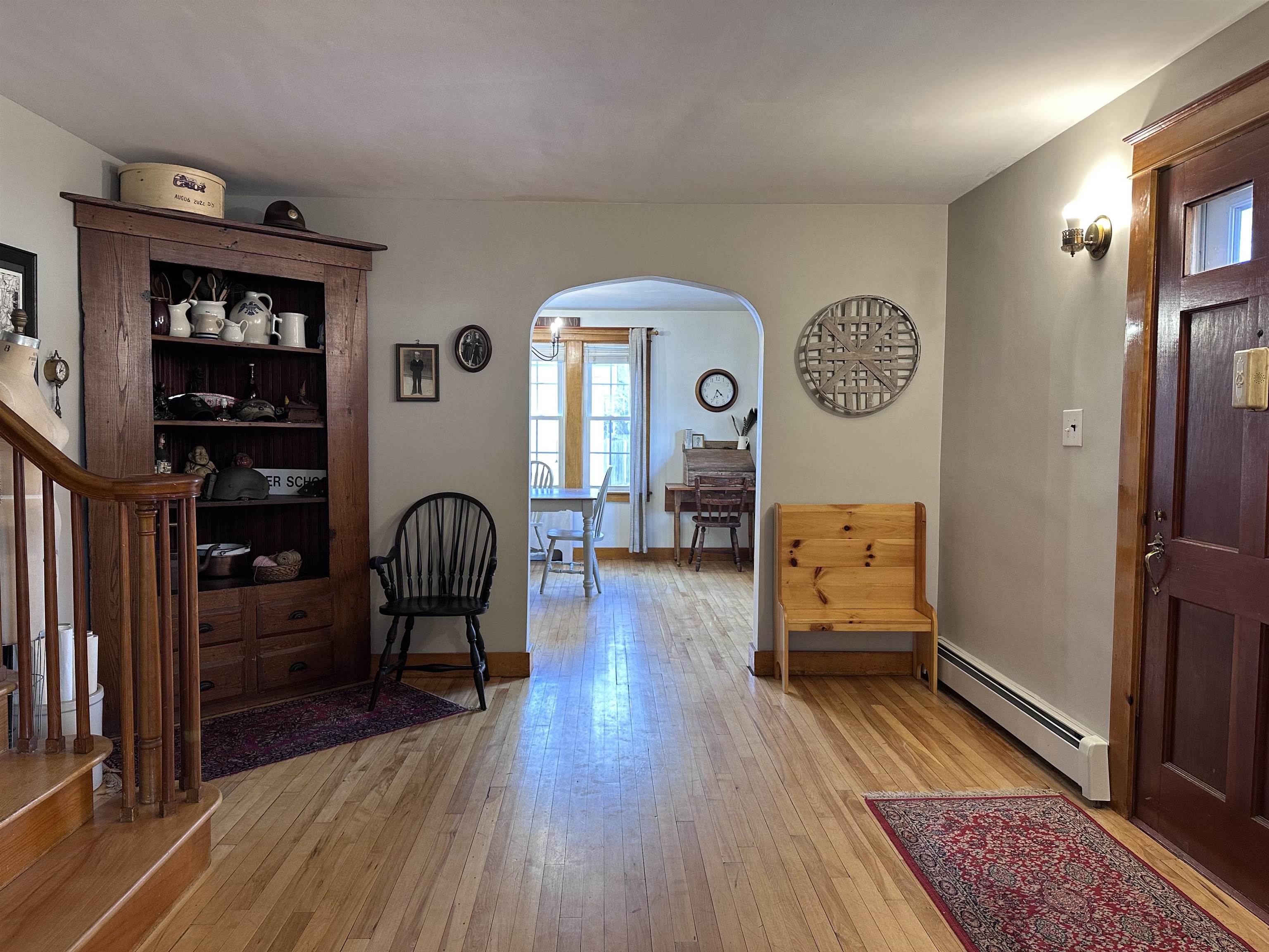 13 Grand St, Claremont, NH 03743