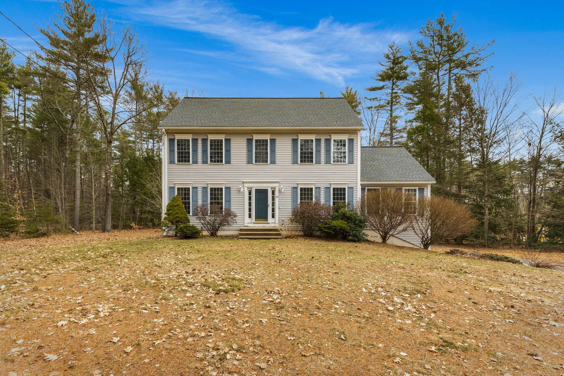 24 Ladd Rd, Brentwood, NH 03833