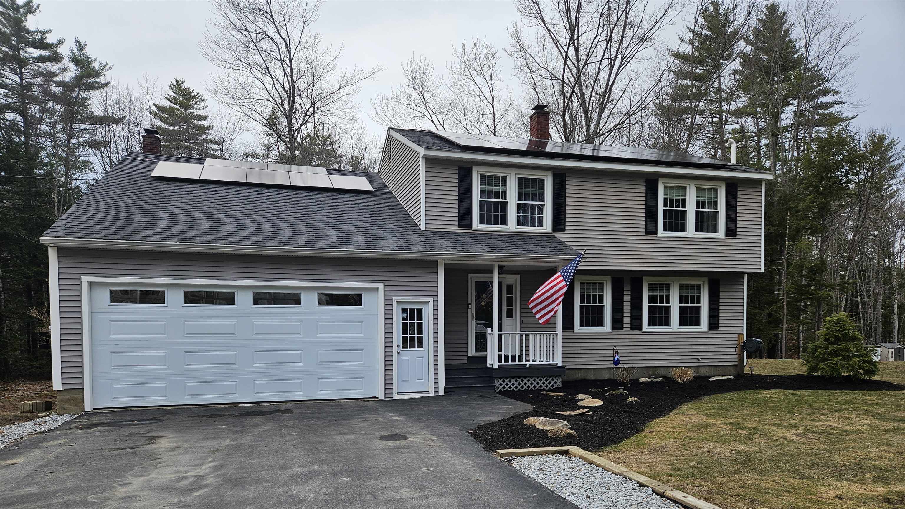 4 Cedar Ln, Bow, NH 03304