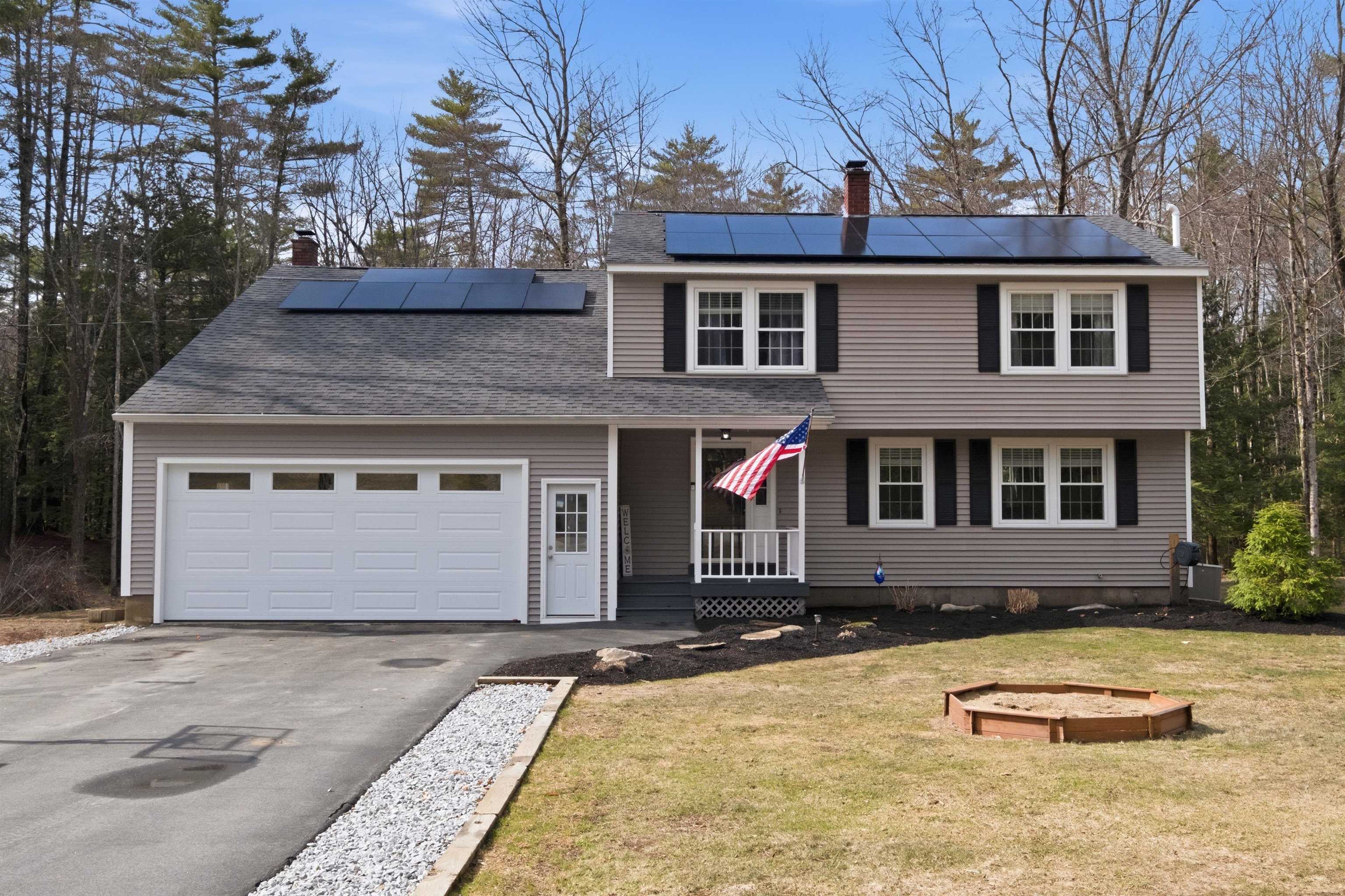 4 Cedar Ln, Bow, NH 03304