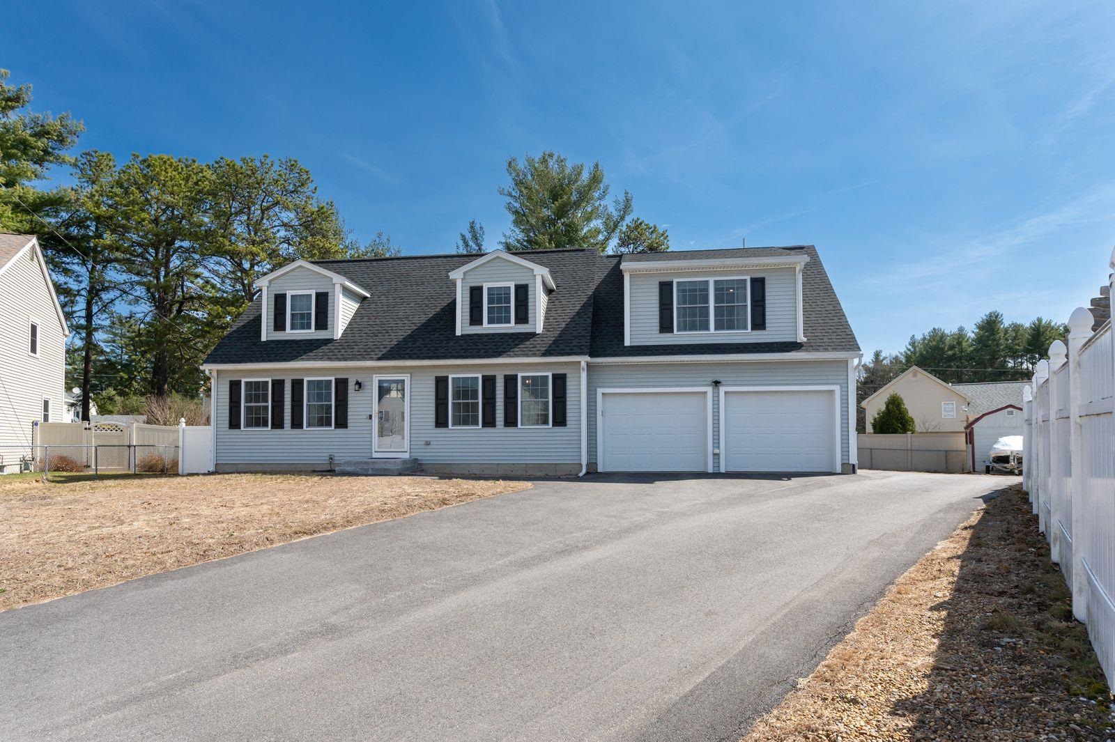 18 Brent Ct, Manchester, NH 03103