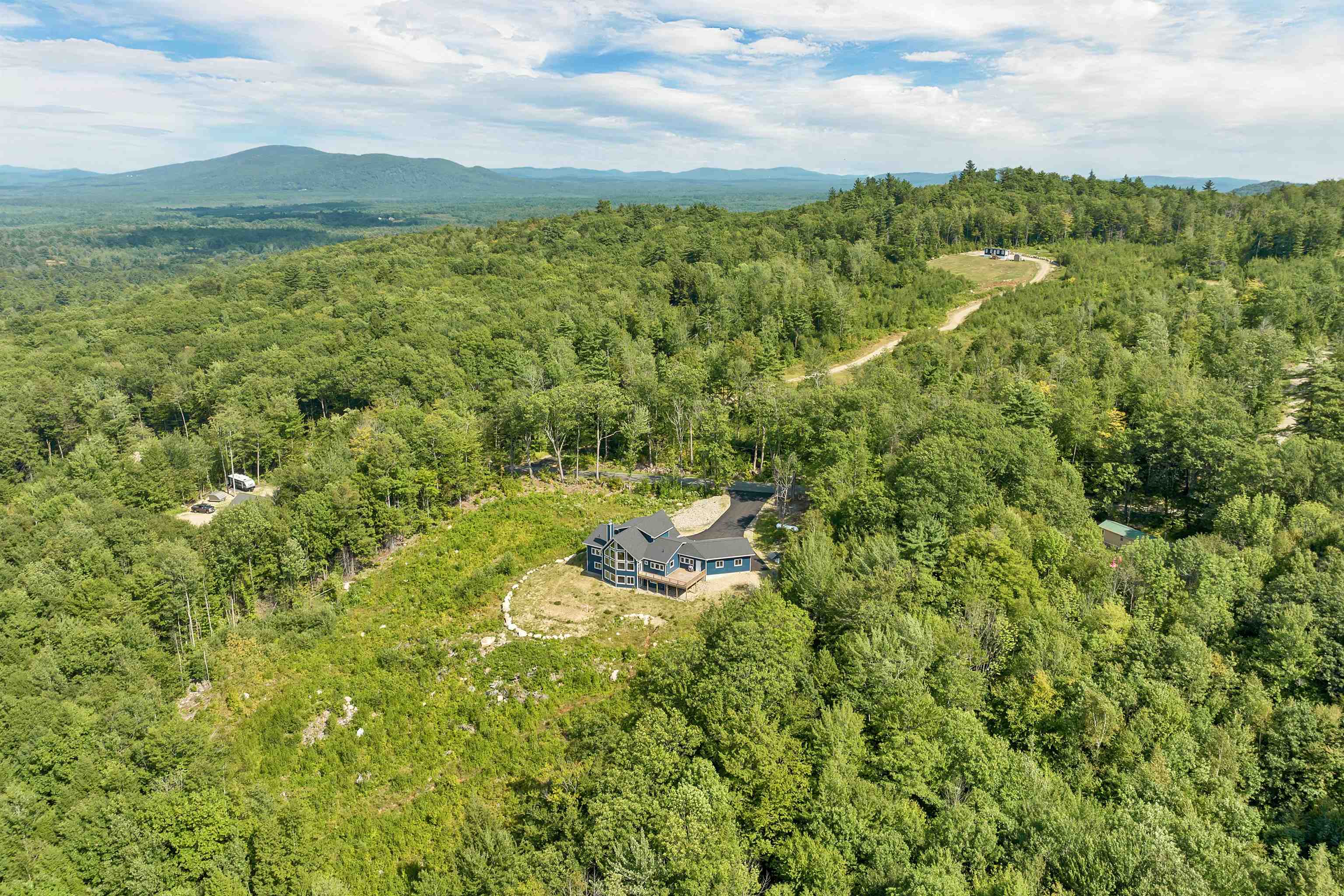 60 Blake Hill Rd, Ossipee, NH 03814