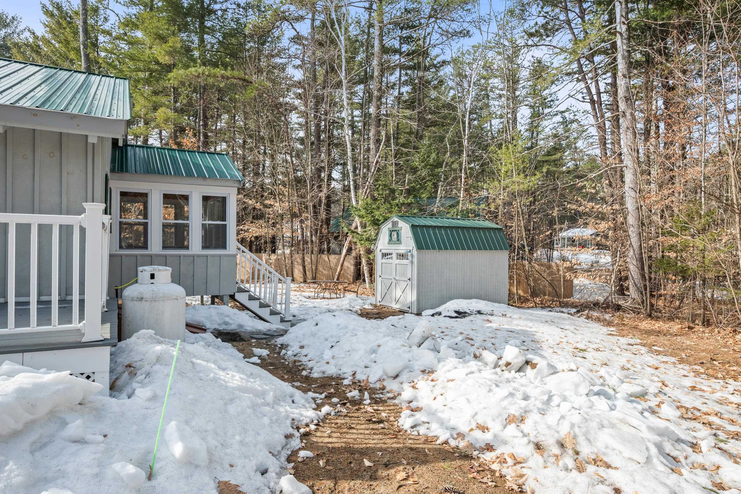 67 Linden Rd, Conway, NH 03860