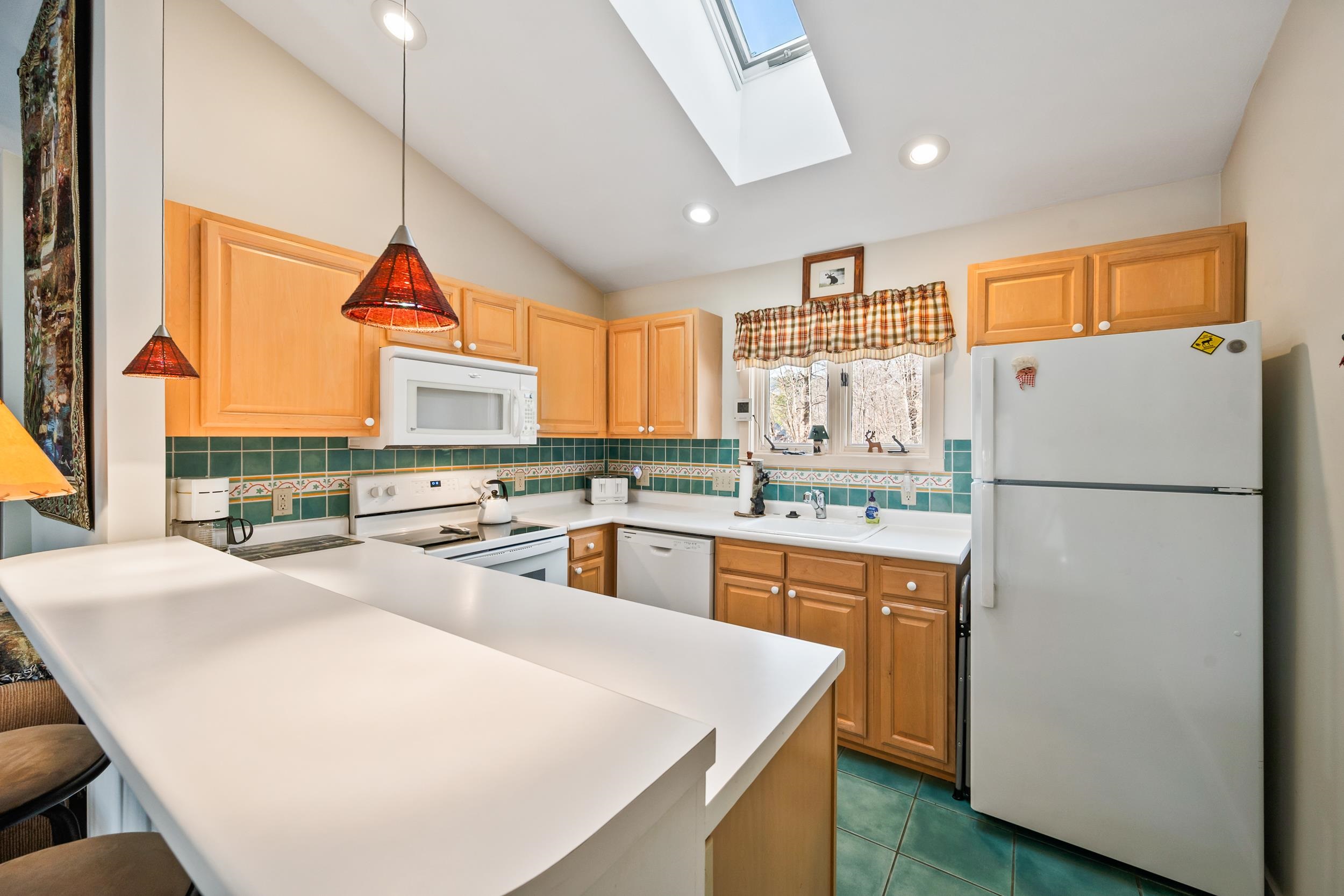 1 Woodland Pines Rd, Bartlett, NH 03812