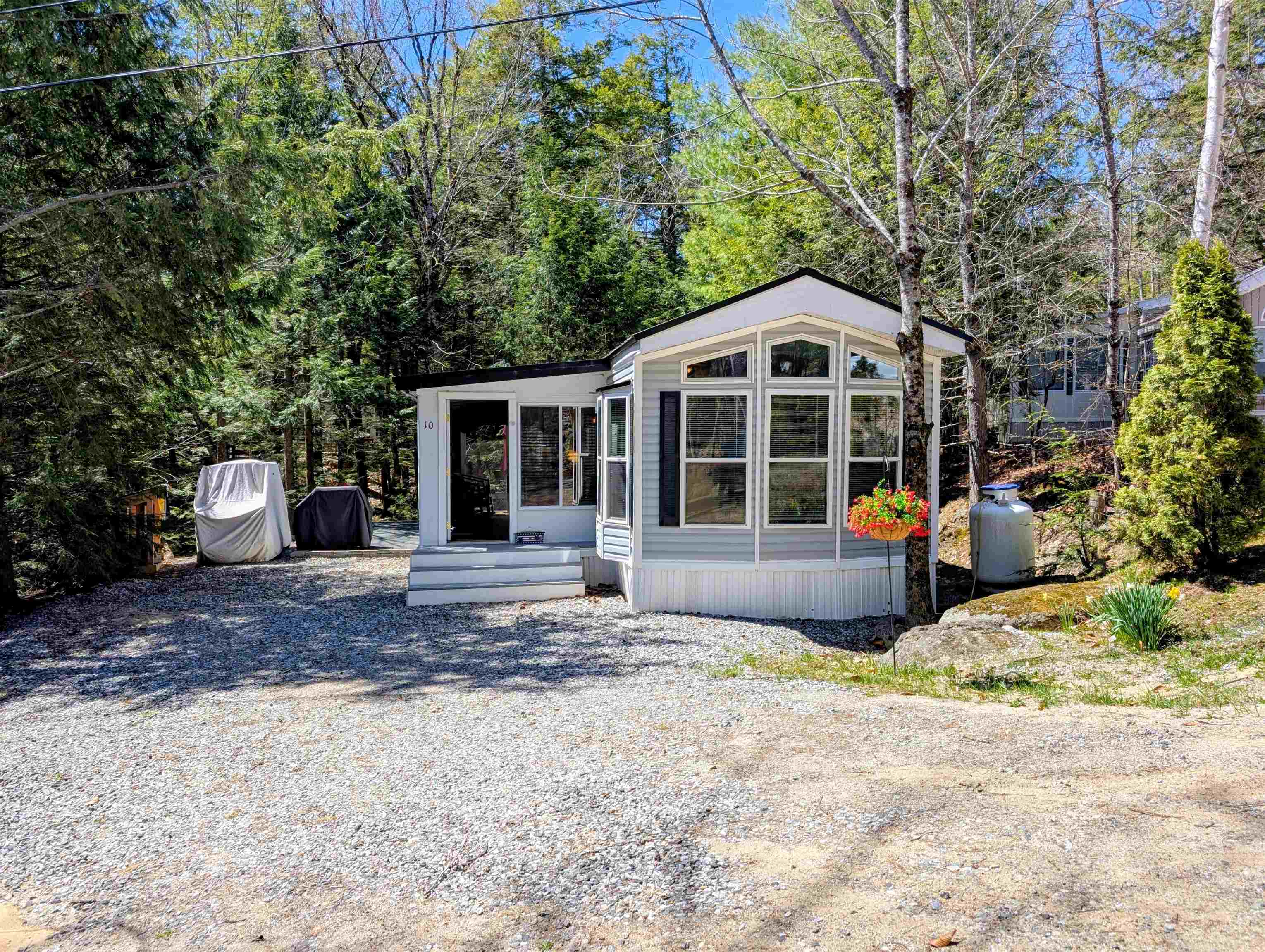 Holderness NH&nbsp;Condo for sale $240,000 $429 per sq.ft.