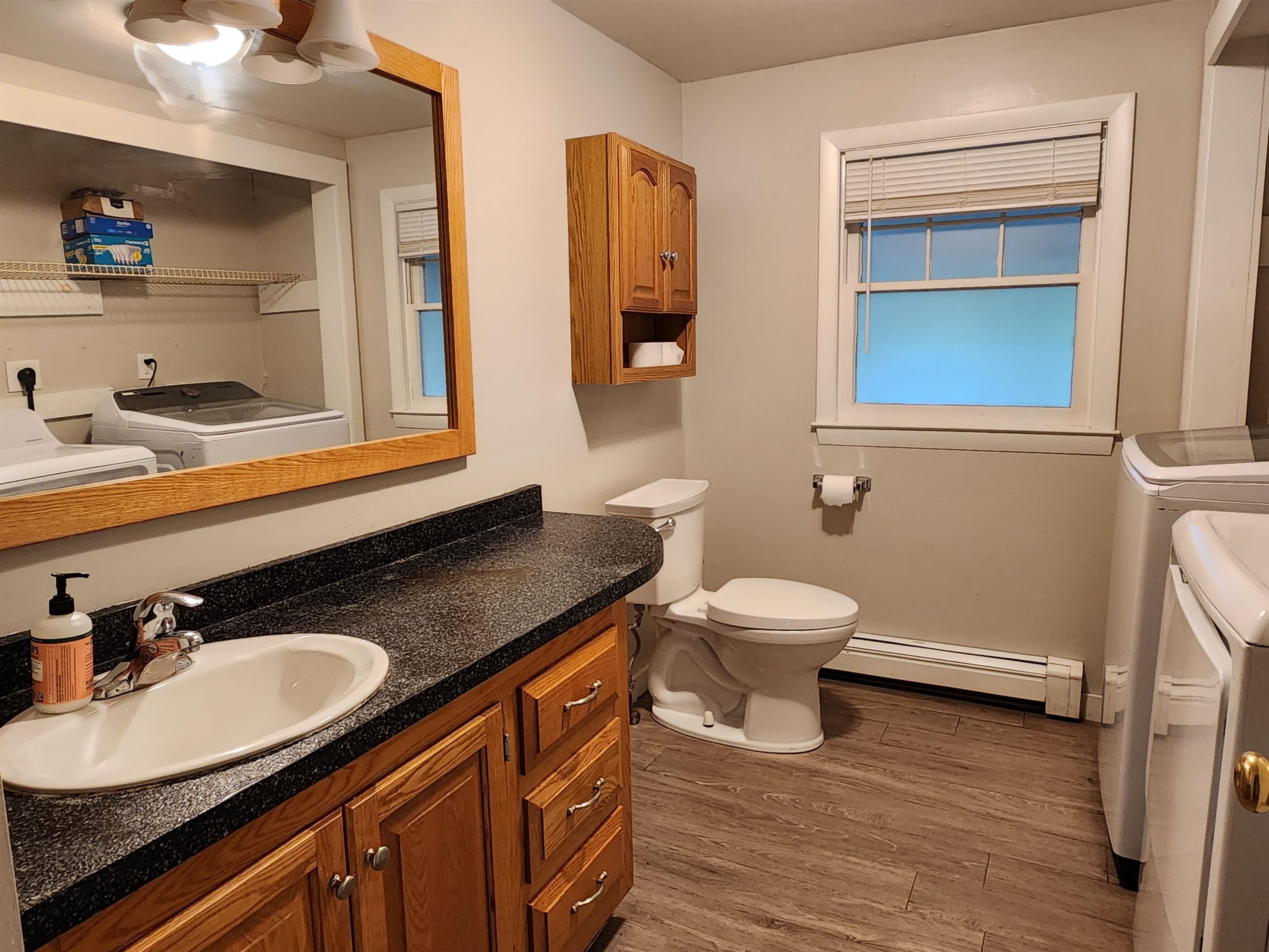 half bath and laundry room 24943637