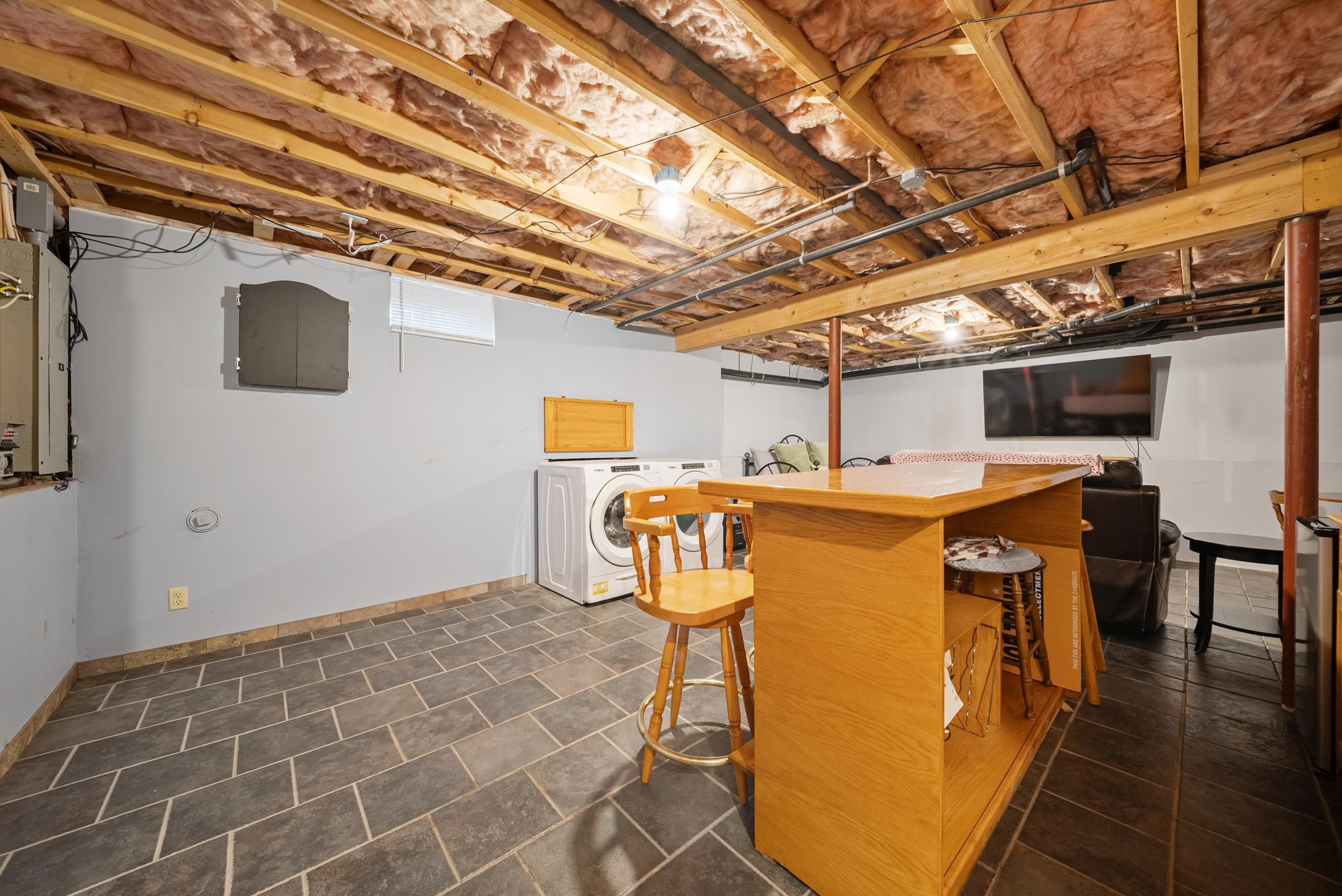 24 Prescott Rd, Epping, NH 03042