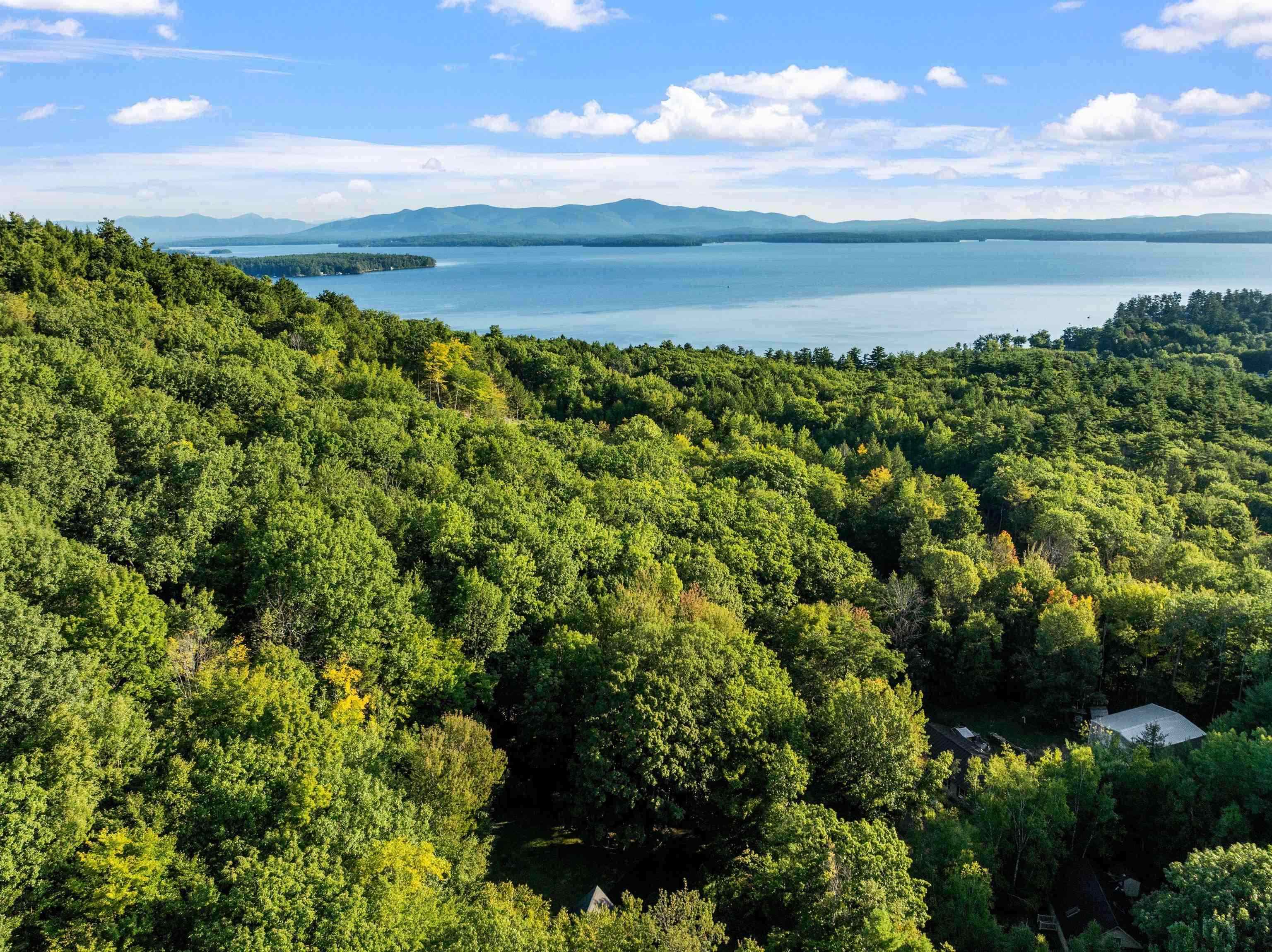 139 Tate Rd, Gilford, NH 03249