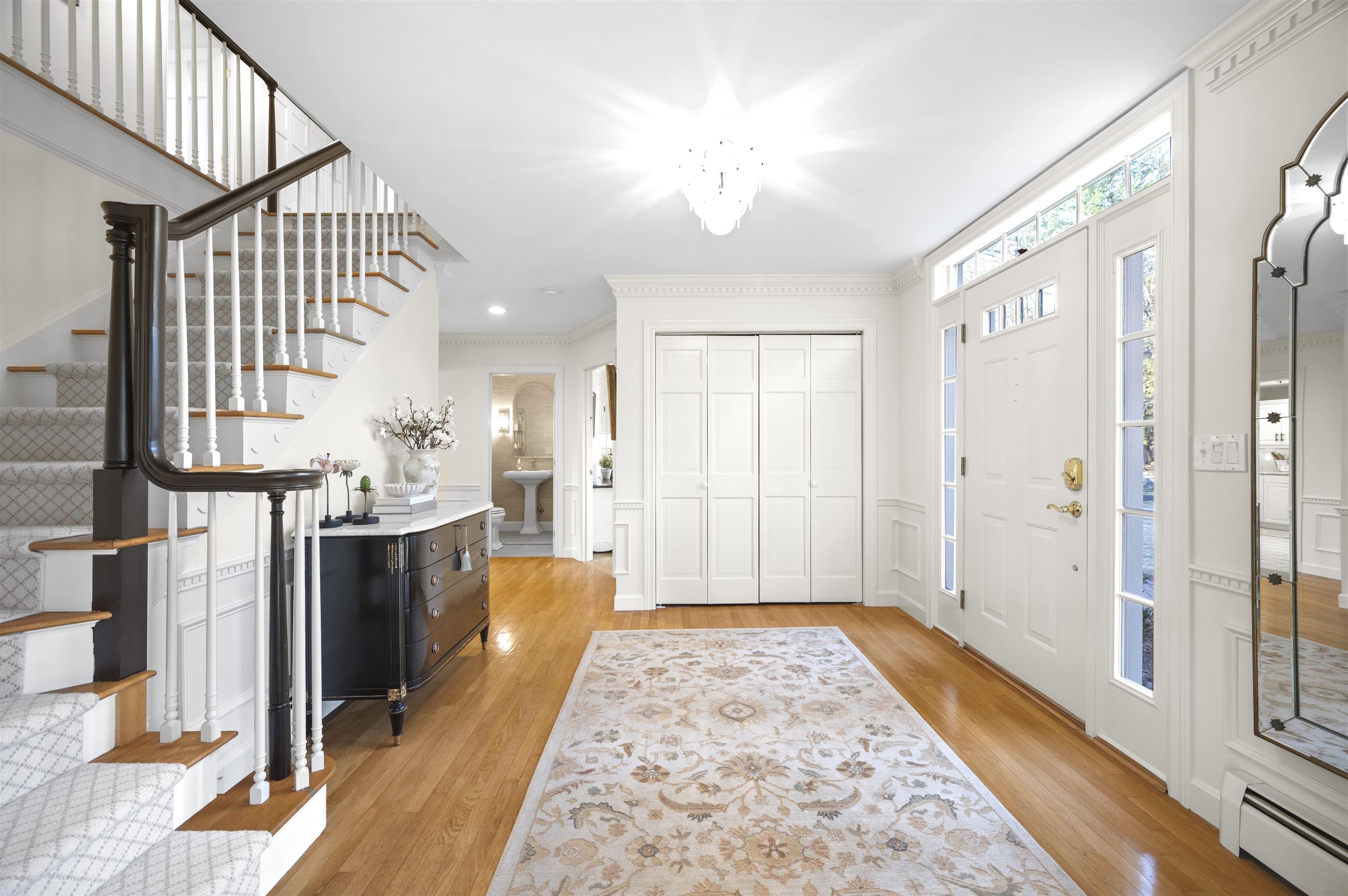 19 Old Milford Rd, Amherst, NH 03031