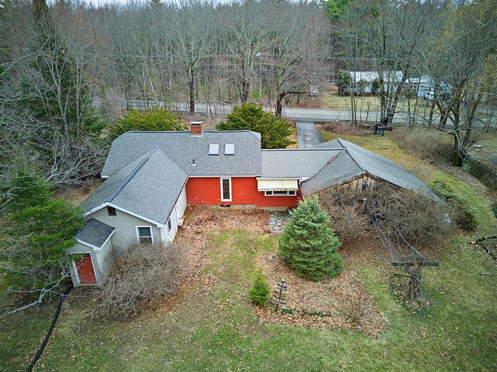 767 Salmon Falls Rd, Rochester, NH 03868