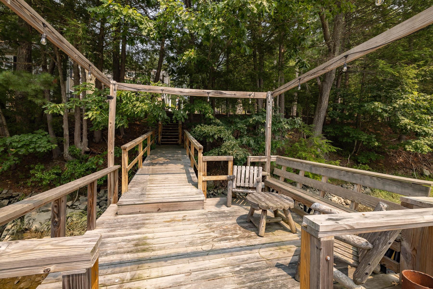 26 Smith Garrison Rd, Newmarket, NH 03857