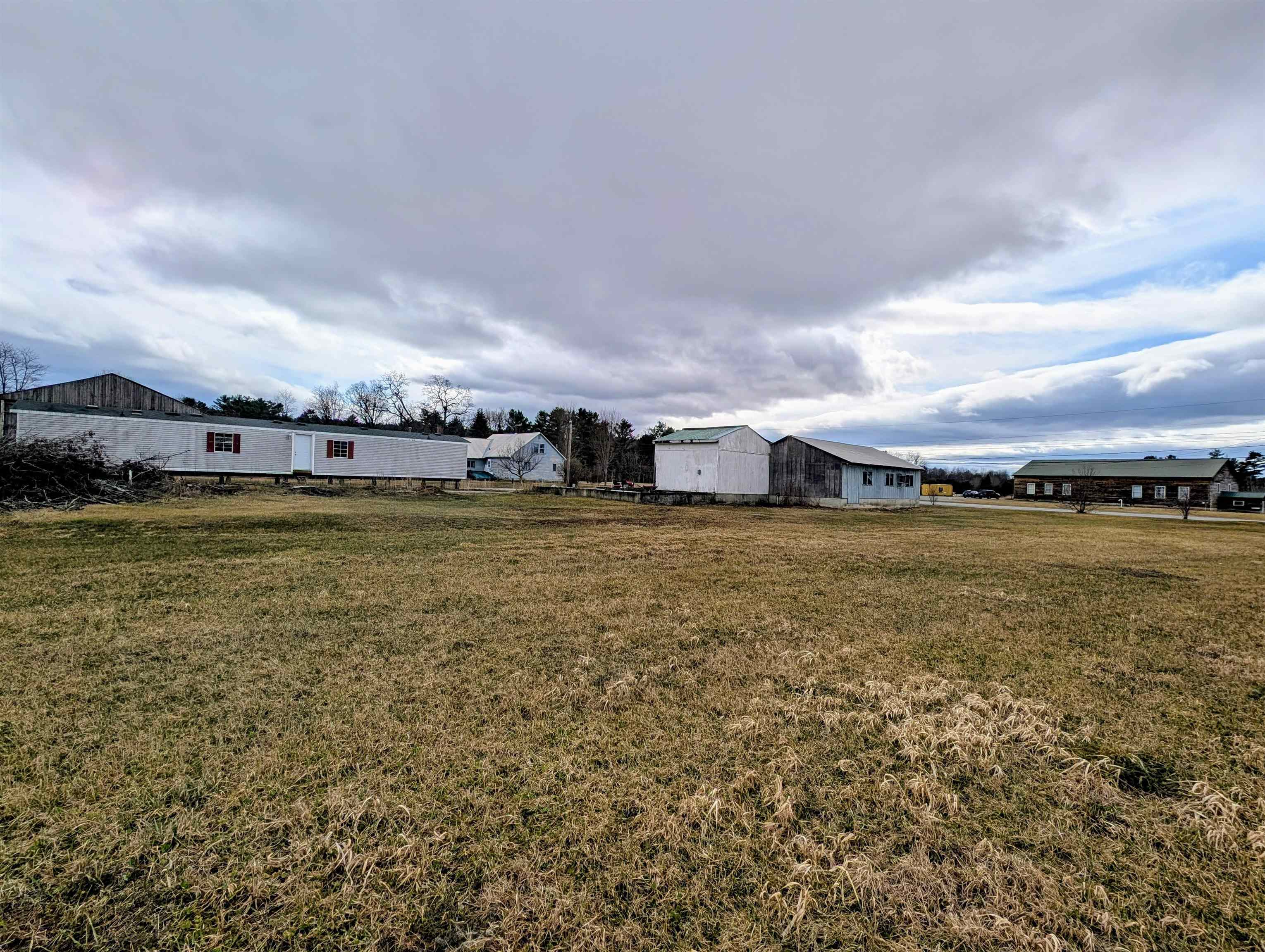 317 Brushwood Rd, Haverhill, NH 03774