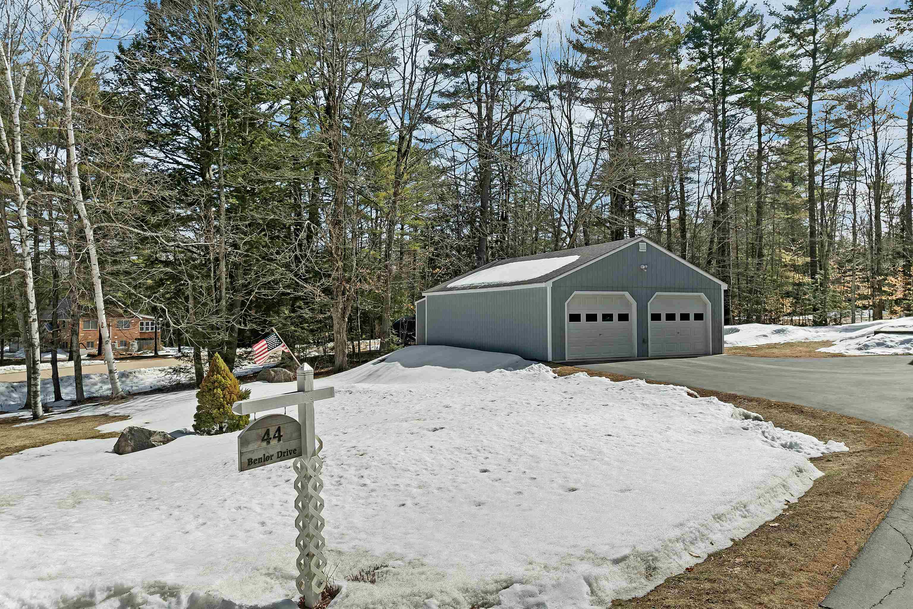 44 Benlor Dr, Conway, NH 03818