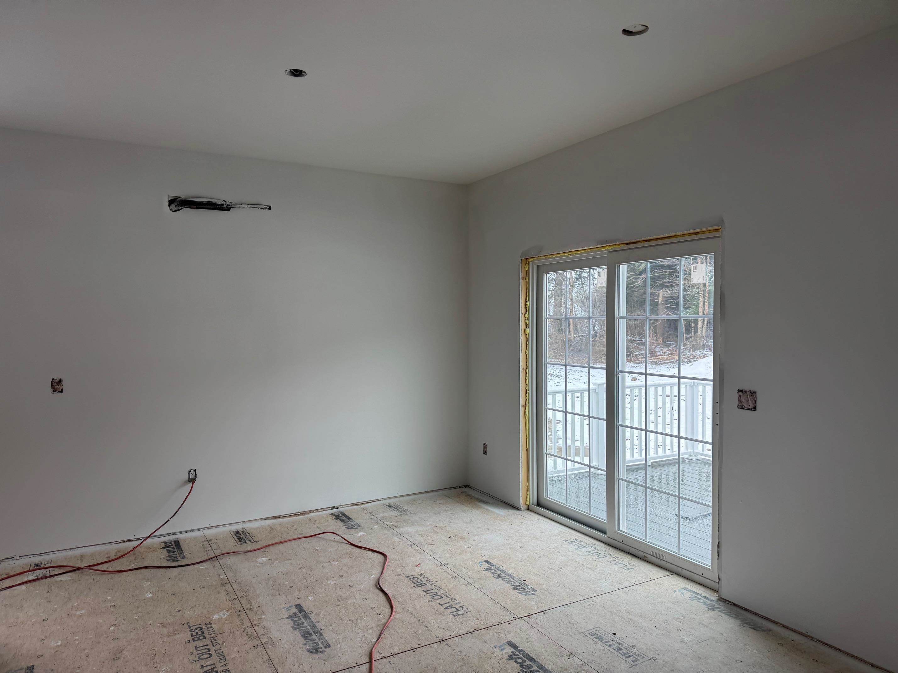 15 Rock Ridge Blvd, Lebanon, NH 03755