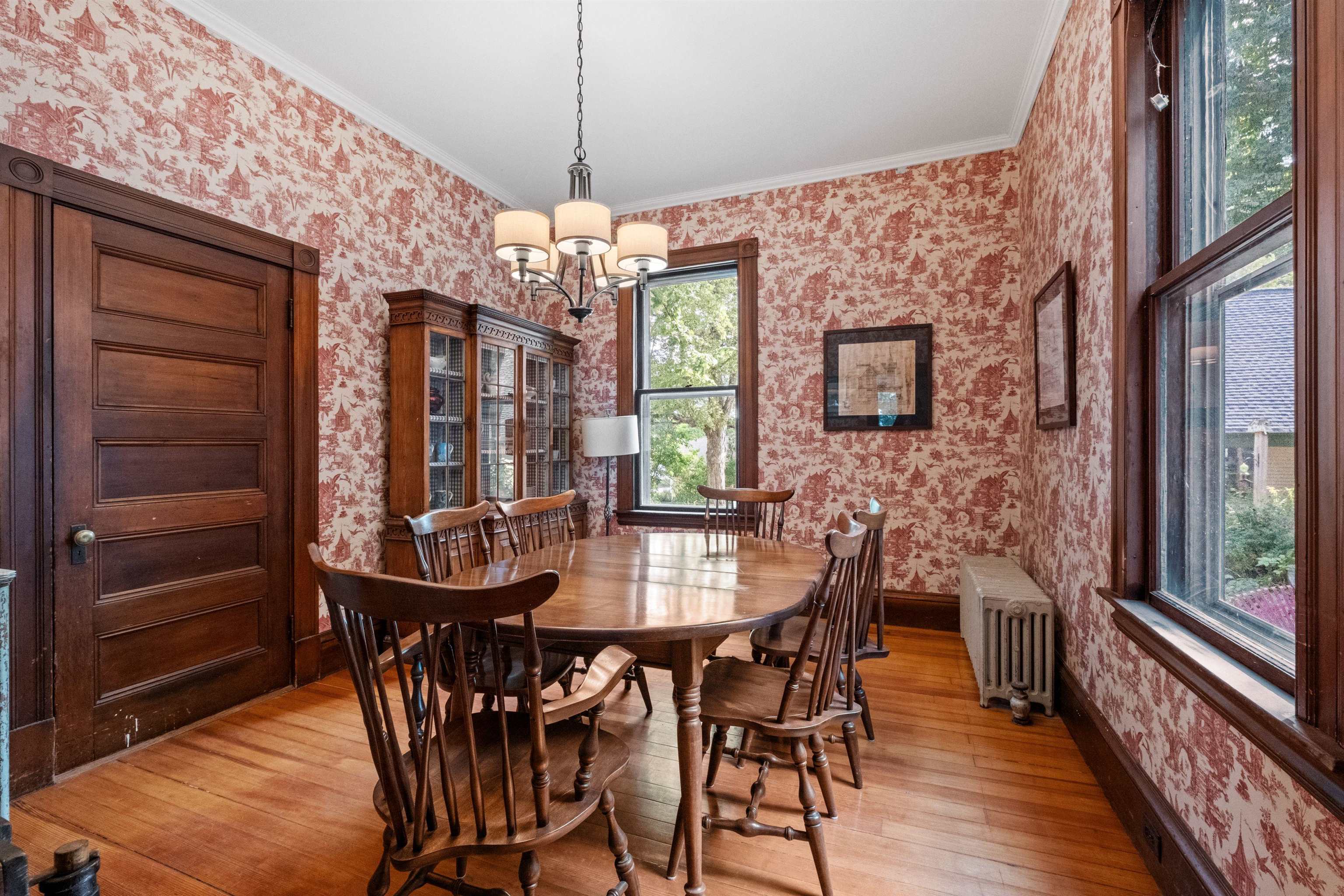 68 Center St, Wolfeboro, NH 03894