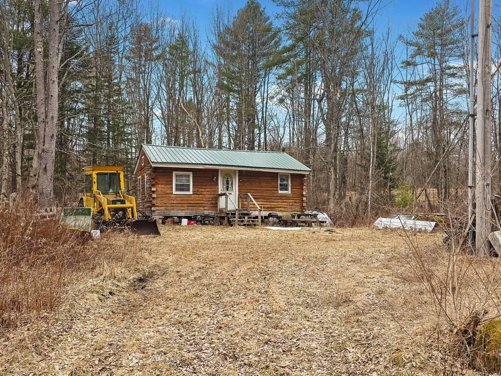 68 Ansley Rd, Haverhill, NH 03765