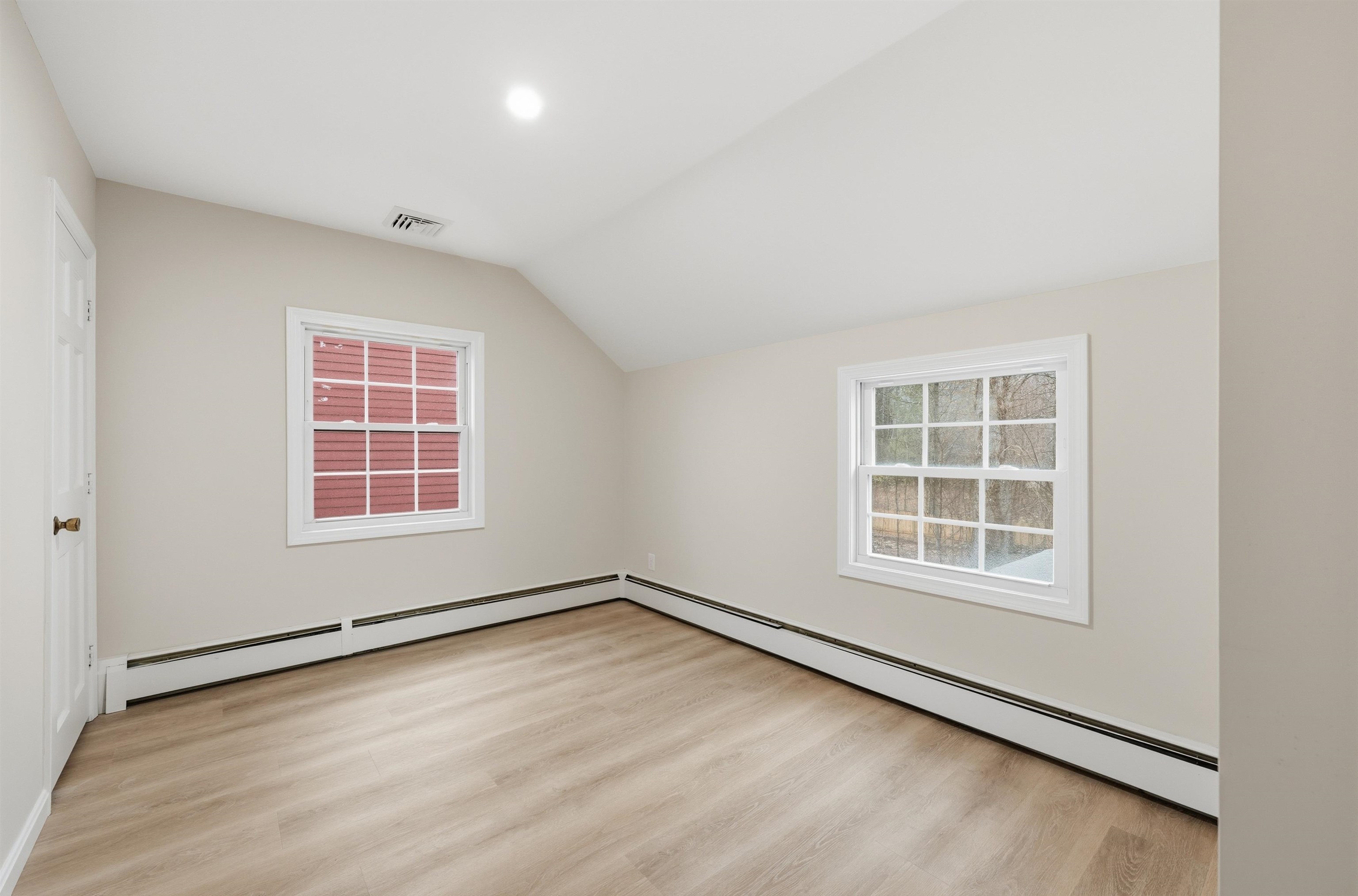 18 Hammond Rd, Milford, NH 03055