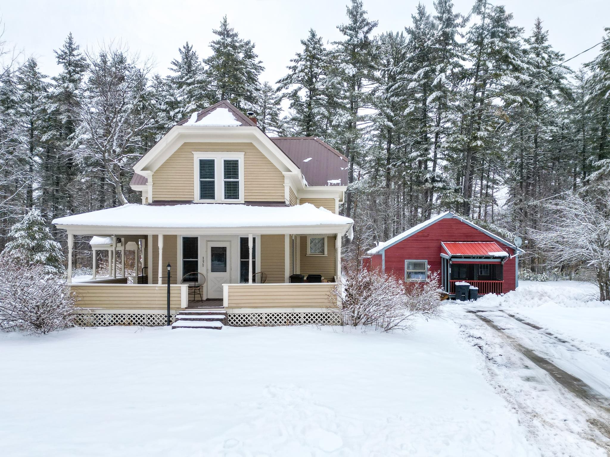 151 Mill St, Conway, NH 03813
