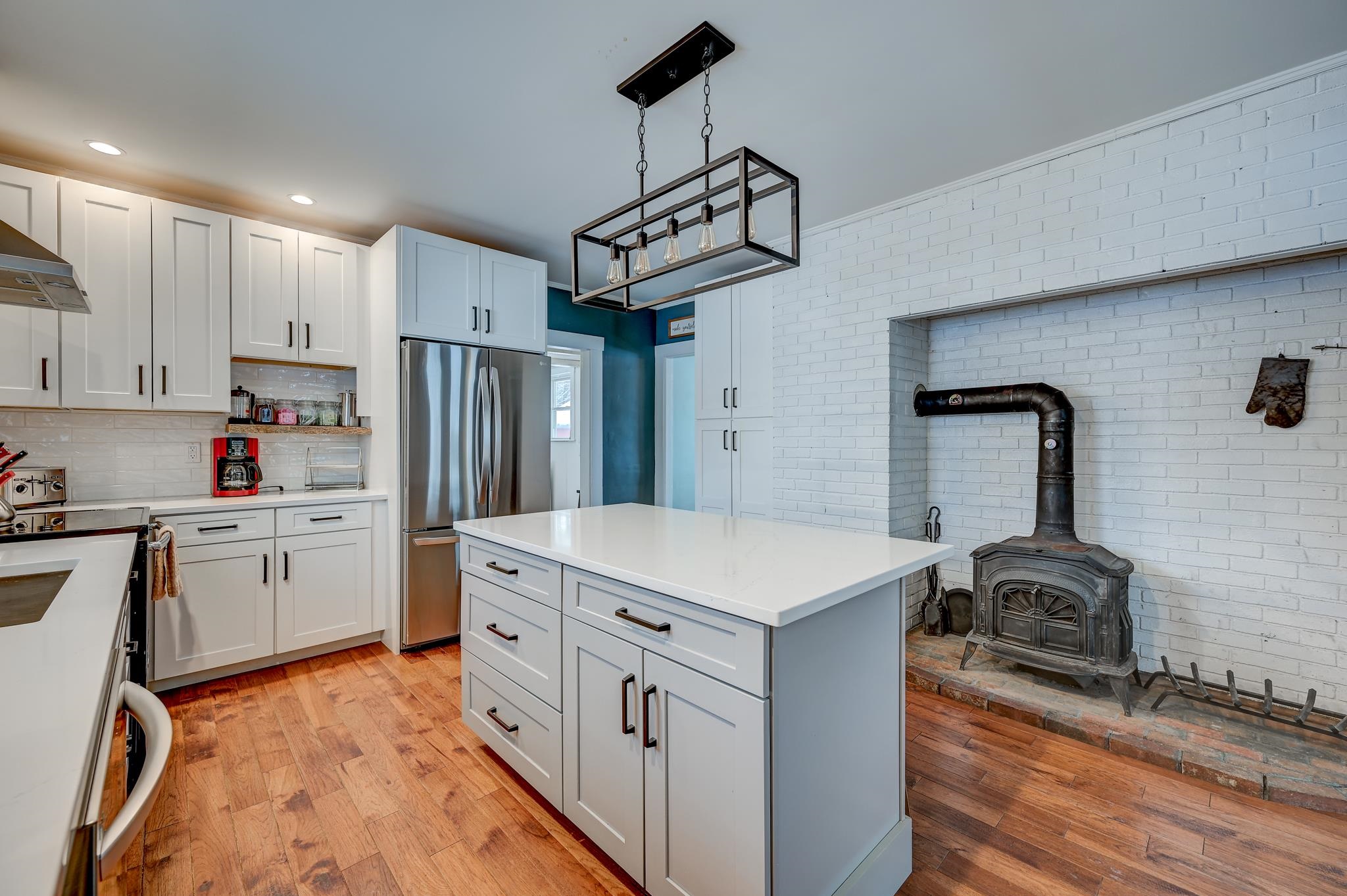 151 Mill St, Conway, NH 03813