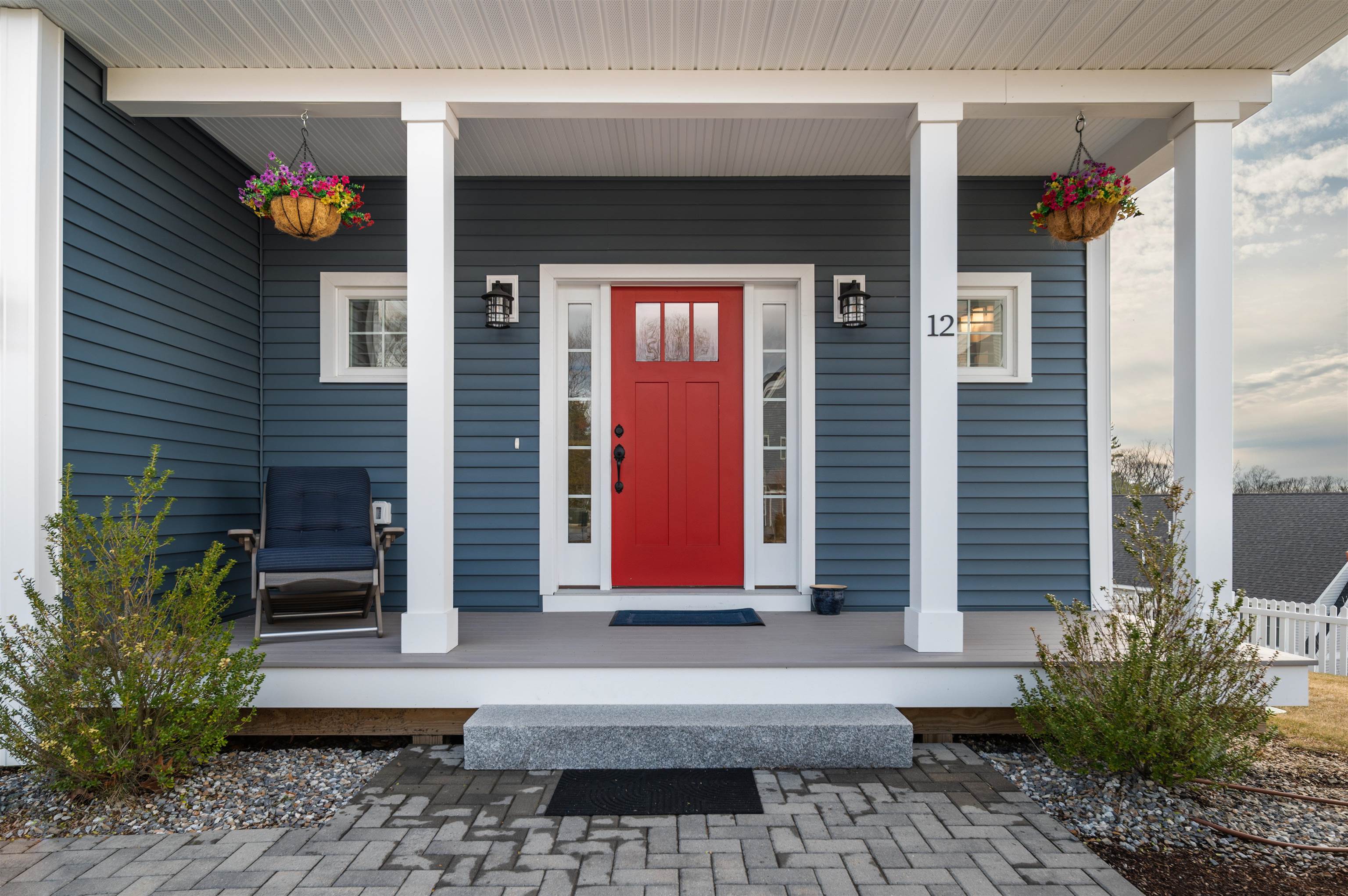 12 Summit Cir, Newmarket, NH 03857