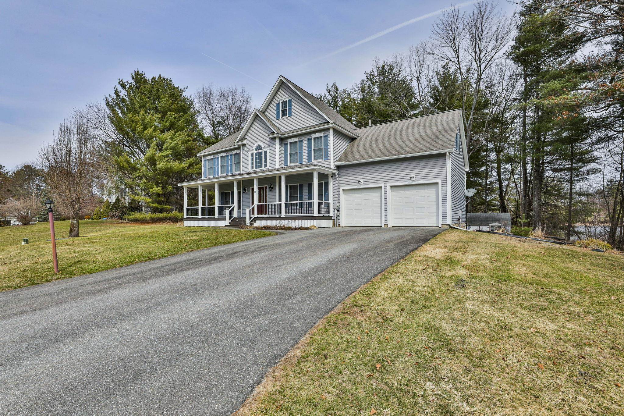 19 Melissa Cir, Pelham, NH 03076