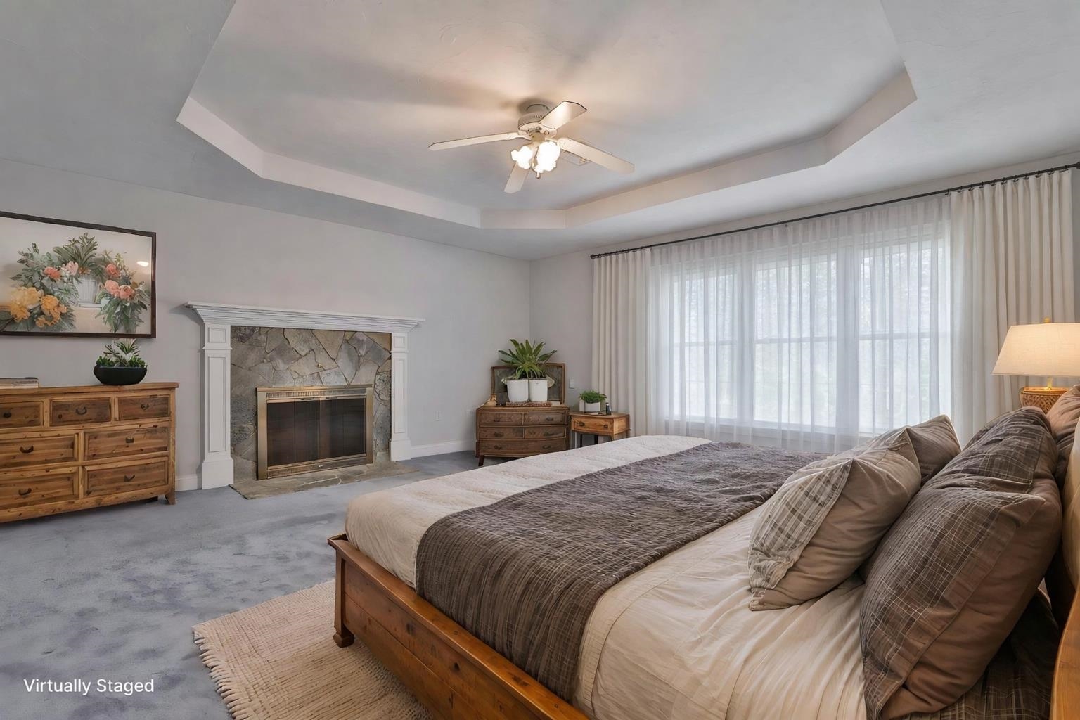 19 Melissa Cir, Pelham, NH 03076