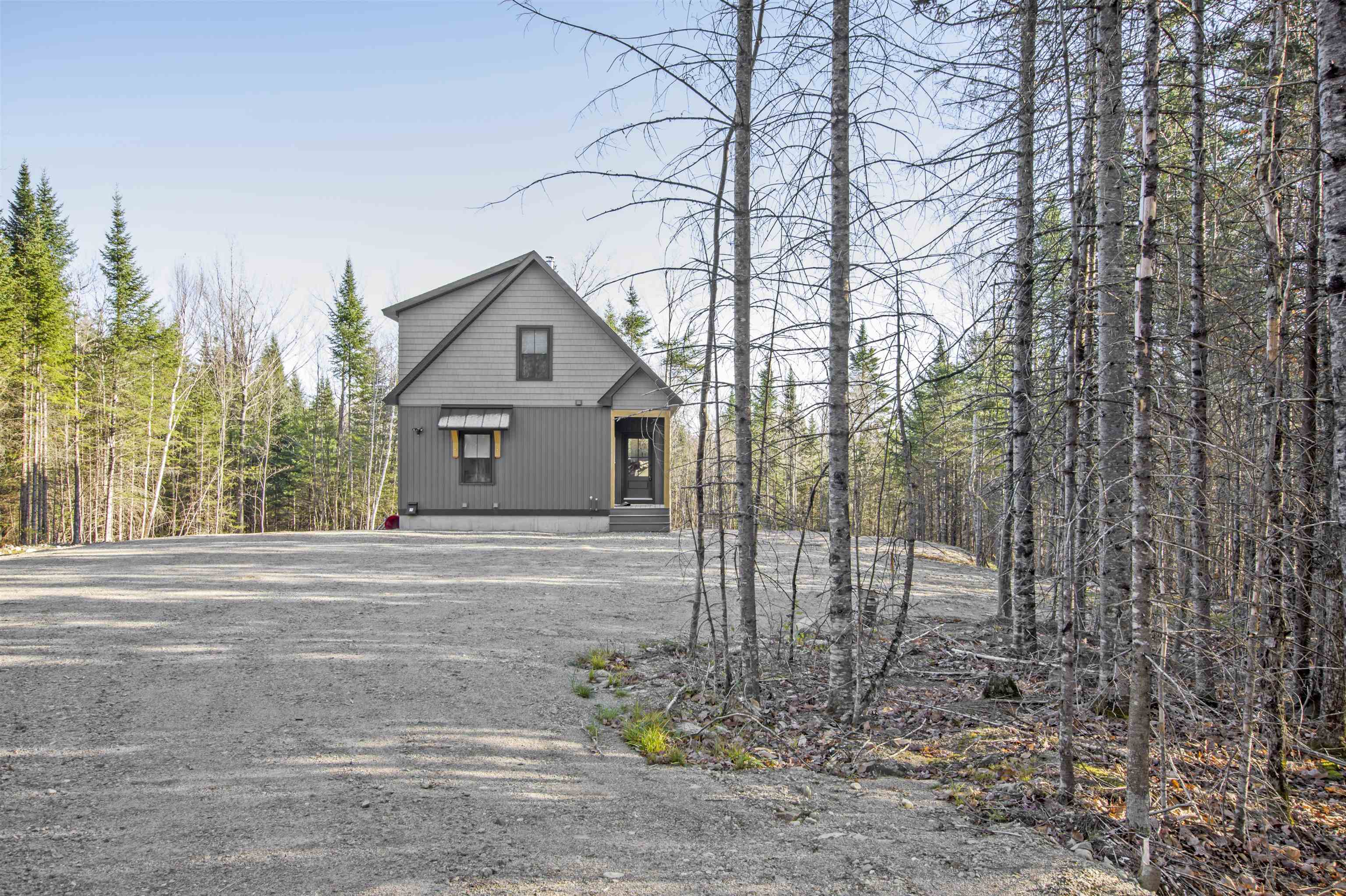 131 Mountain View Rd, Stark, NH 03582