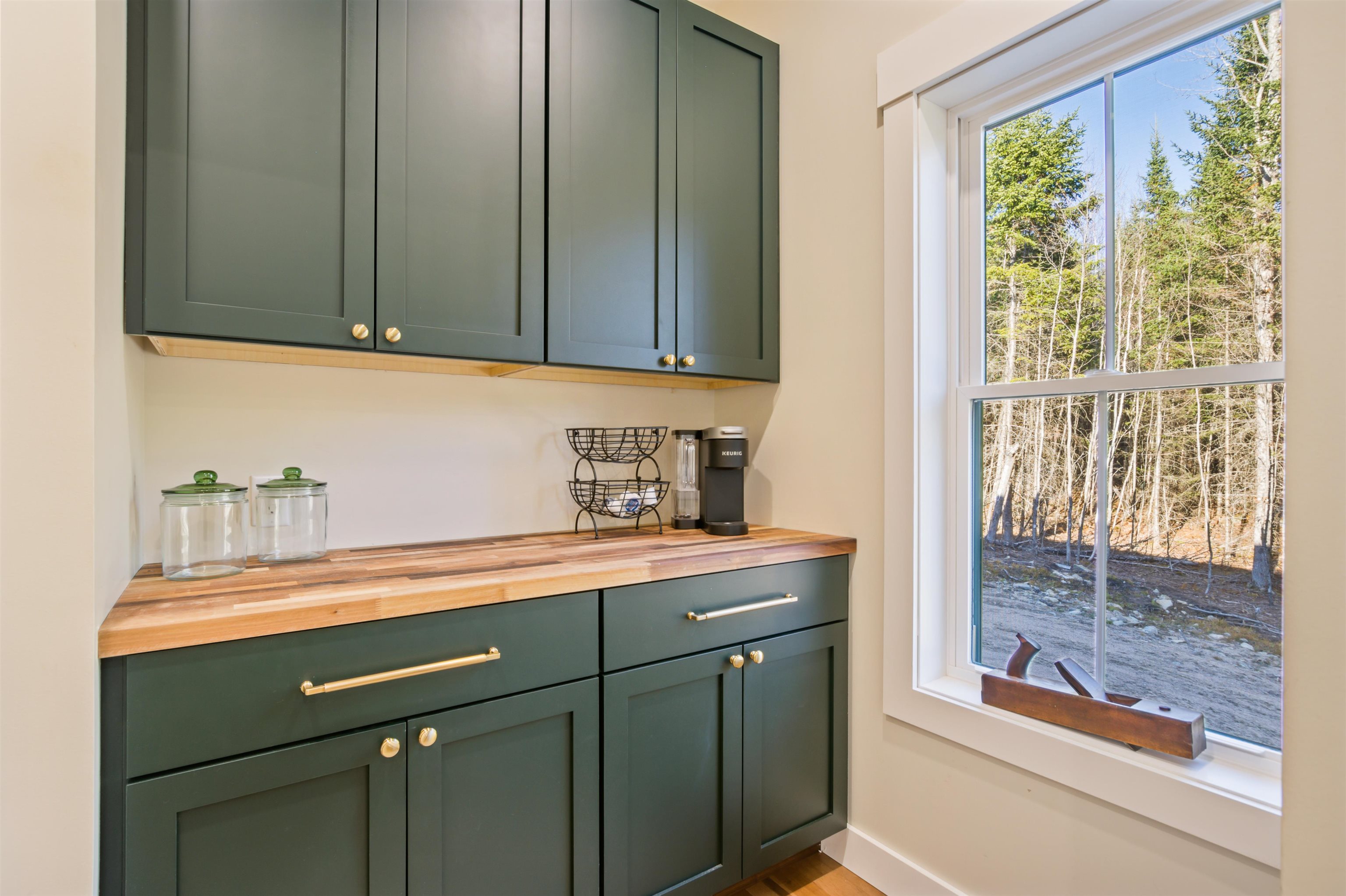 131 Mountain View Rd, Stark, NH 03582