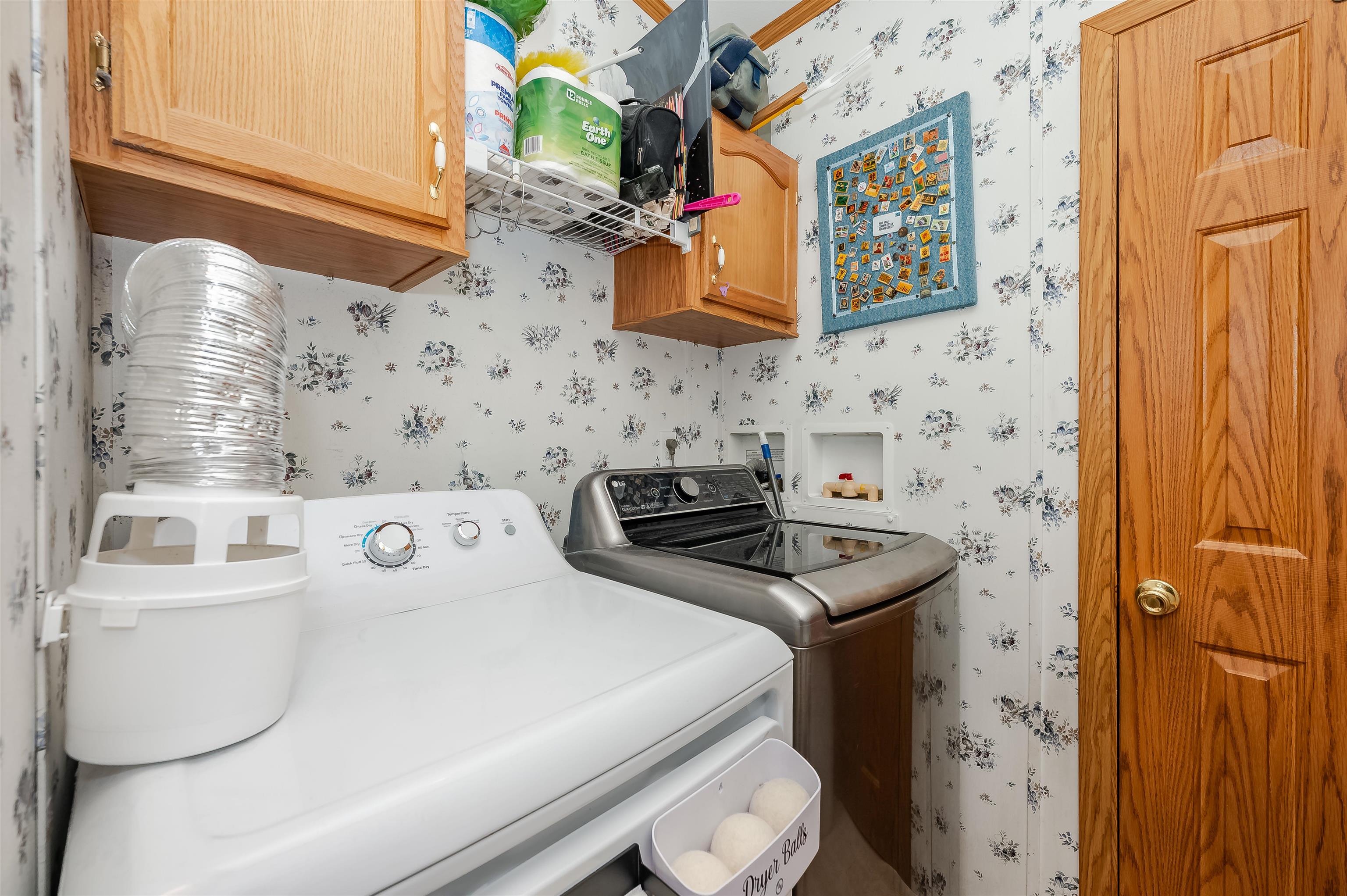 11 Falkland Ln, Rochester, NH 03867