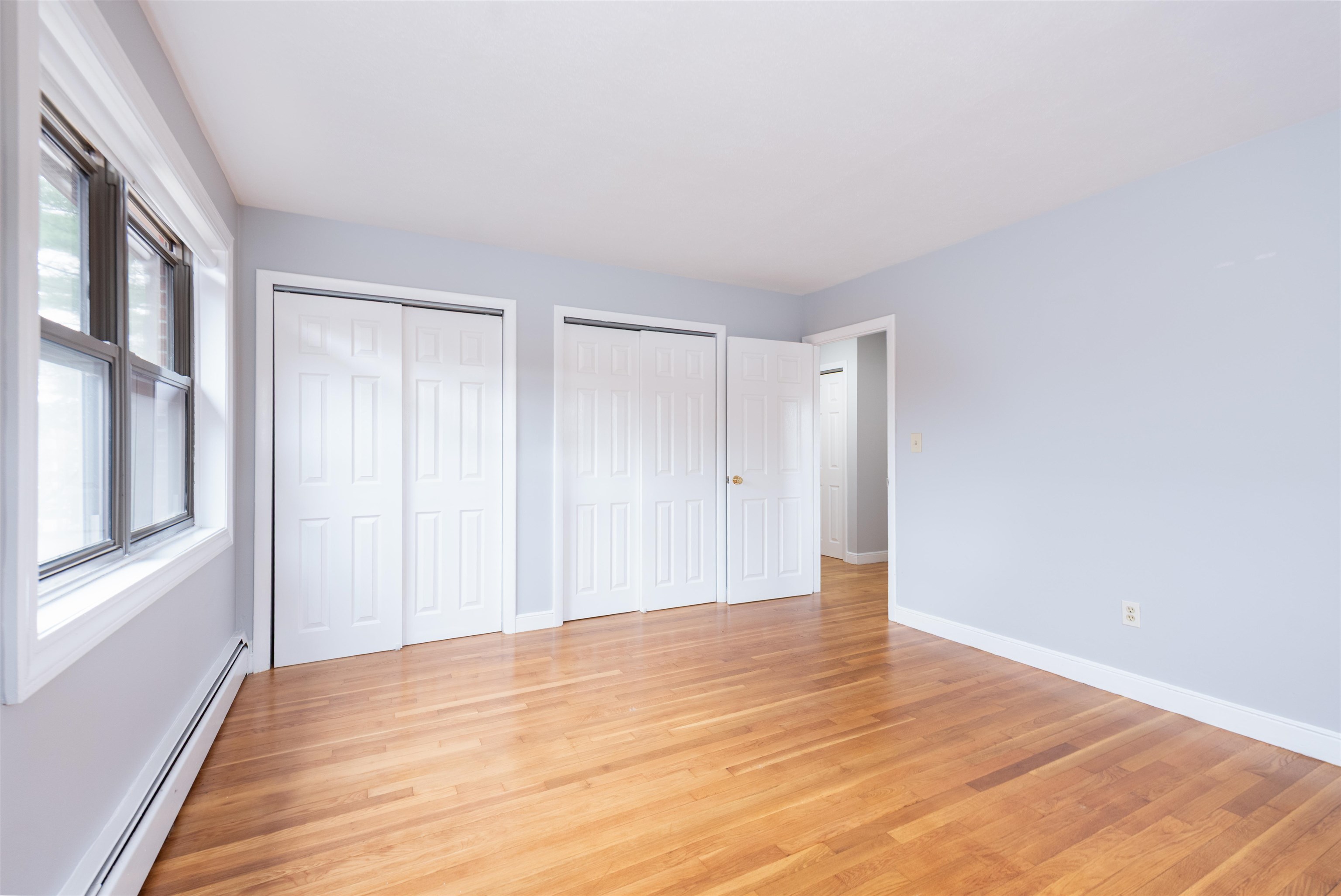 1 Brook Rd, Salem, NH 03079