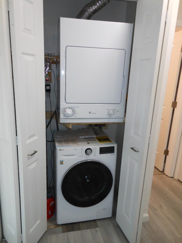 113 Cluff Crossing Rd, Salem, NH 03079