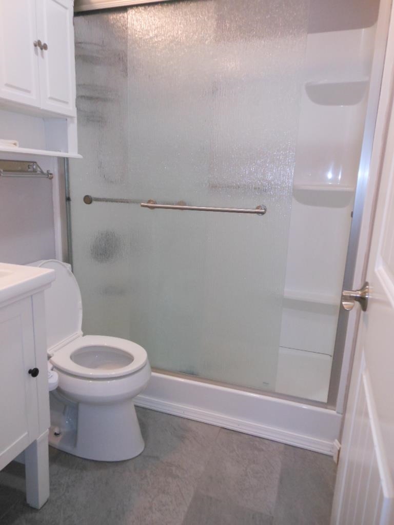 113 Cluff Crossing Rd, Salem, NH 03079