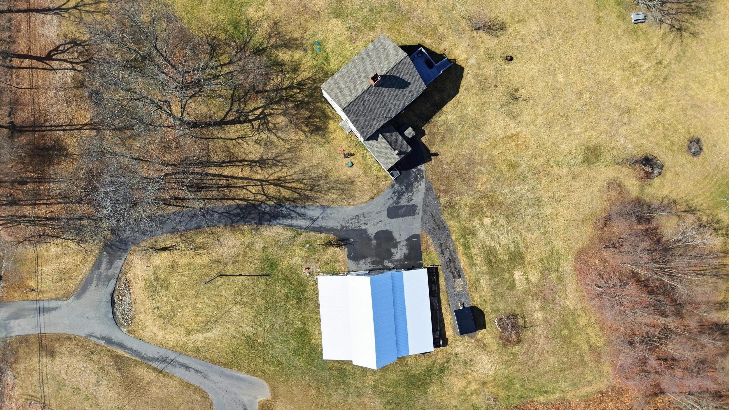 131 North Rd, East Kingston, NH 03287