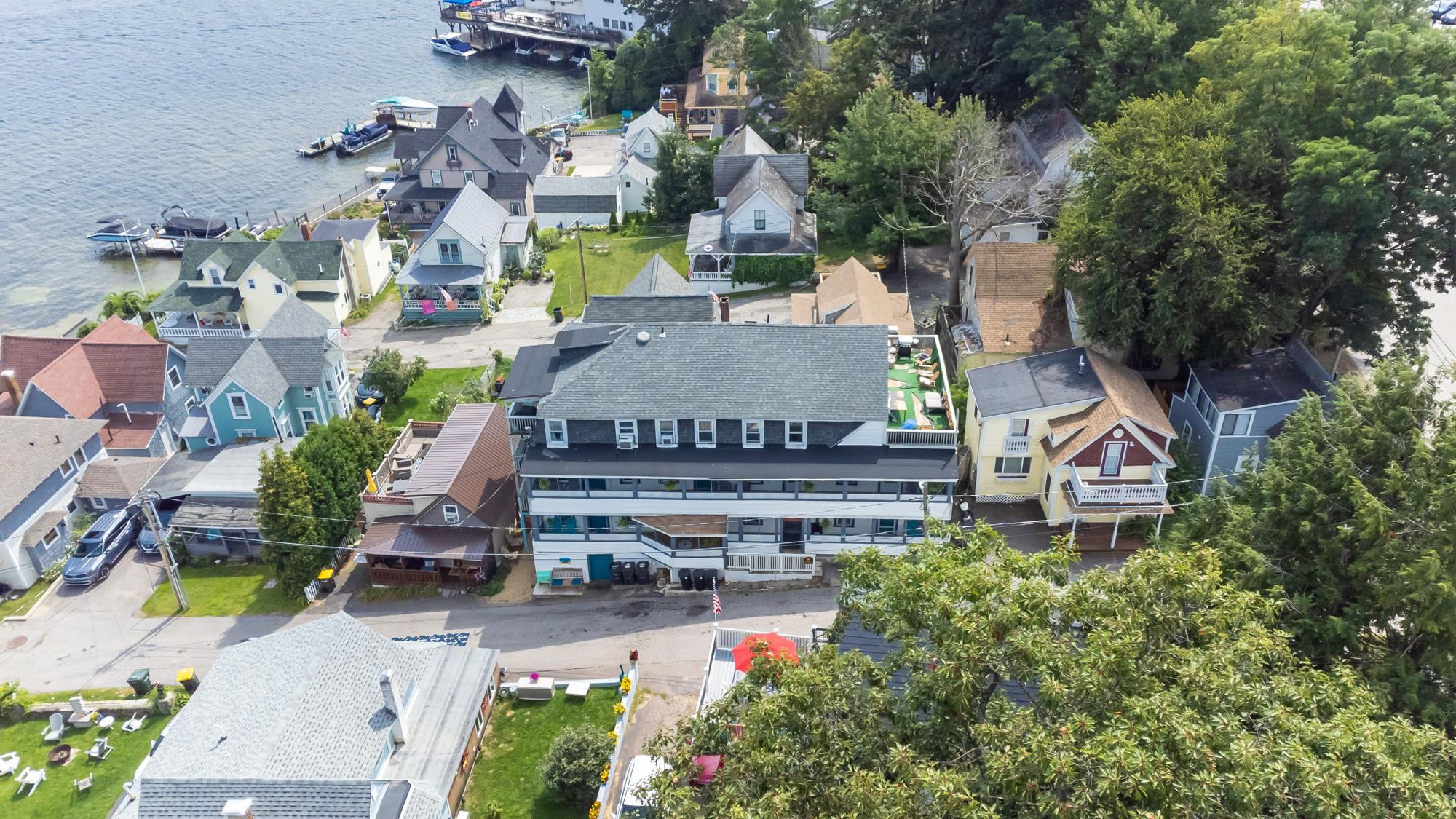 7 Baker Ave, Laconia, NH 03246