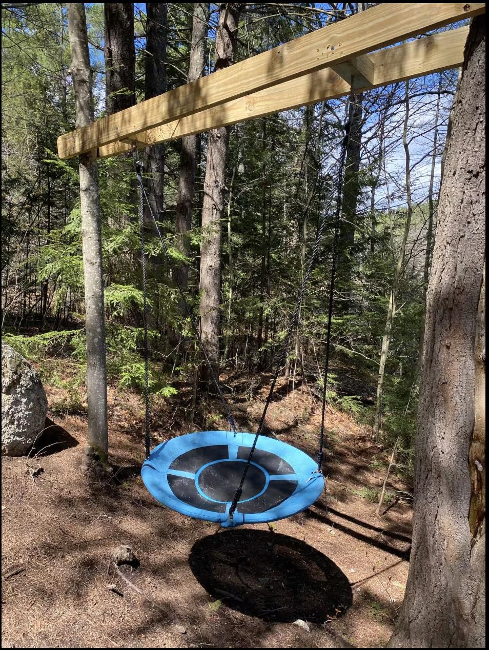 60 W Shore Rd, New Hampton, NH 03256