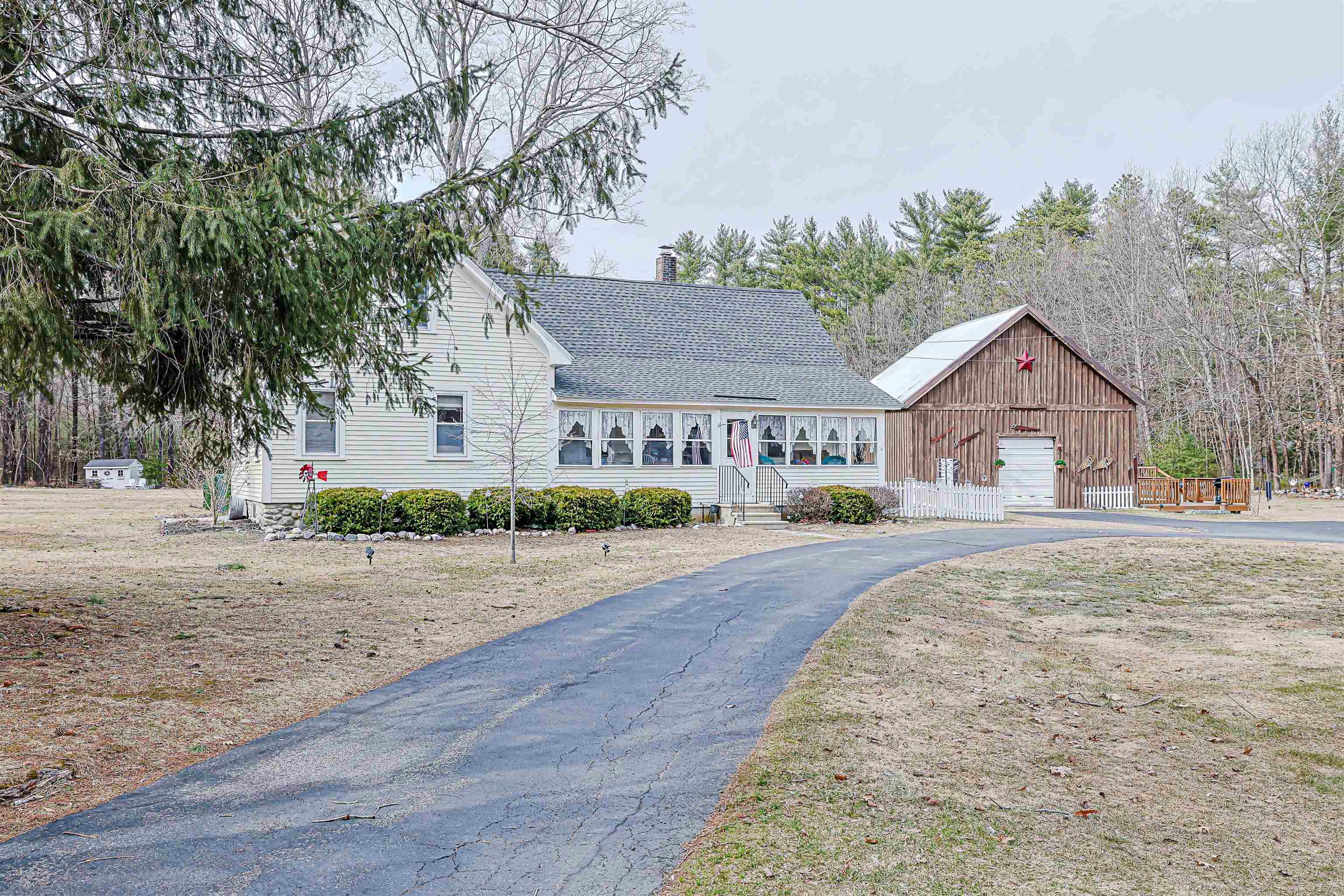 11 Wilson Hill Rd, Merrimack, NH 03054