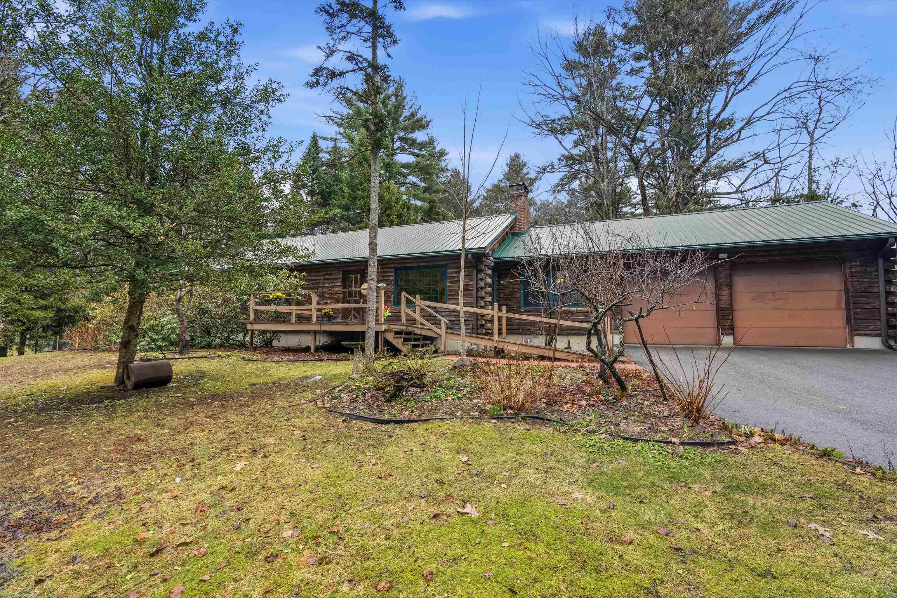 171 Crawley Falls Rd, Brentwood, NH 03833