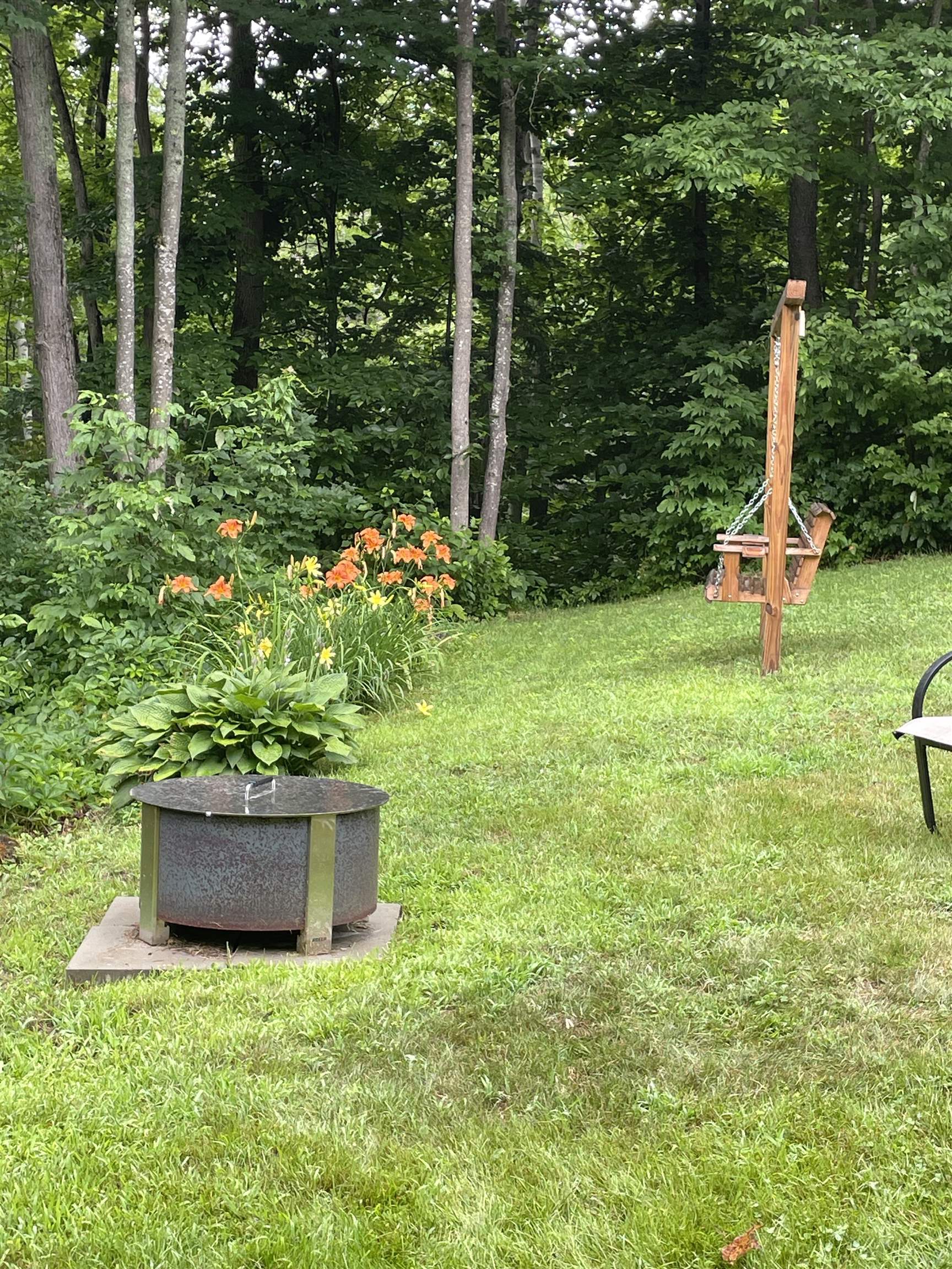 57 Jimtown Rd, Gorham, NH 03581